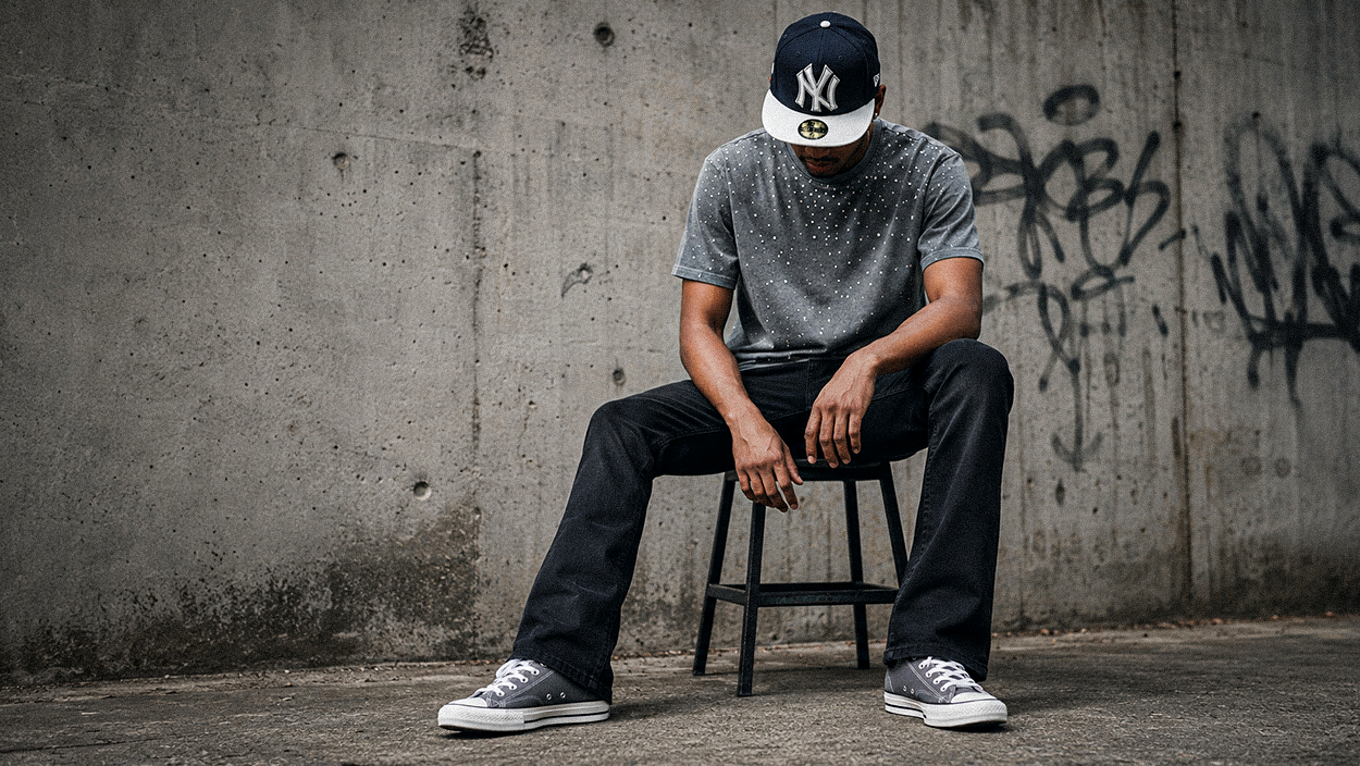 How to Style Hats with Streetwear Outfits