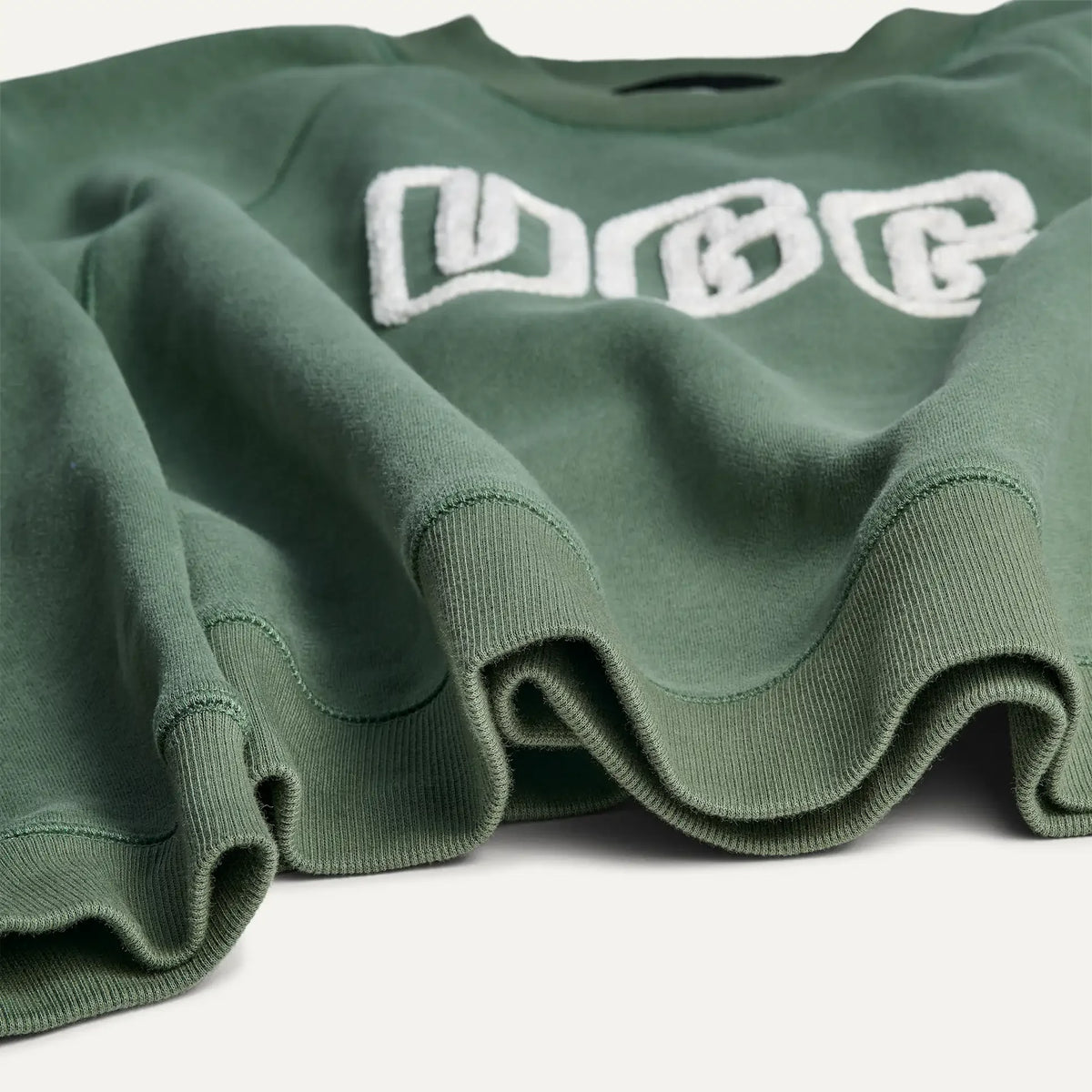 Women's UGG Logo Crewneck Sweatshirt