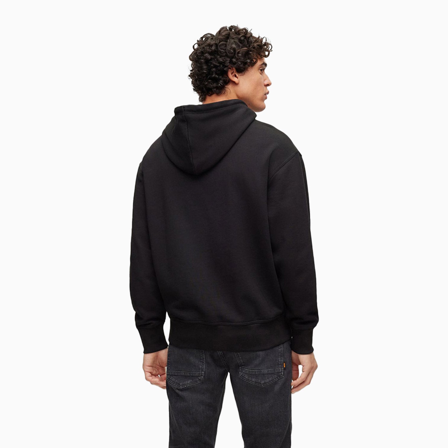 hugo-boss-mens-webasiccrew-sweatshirt-50487134-001