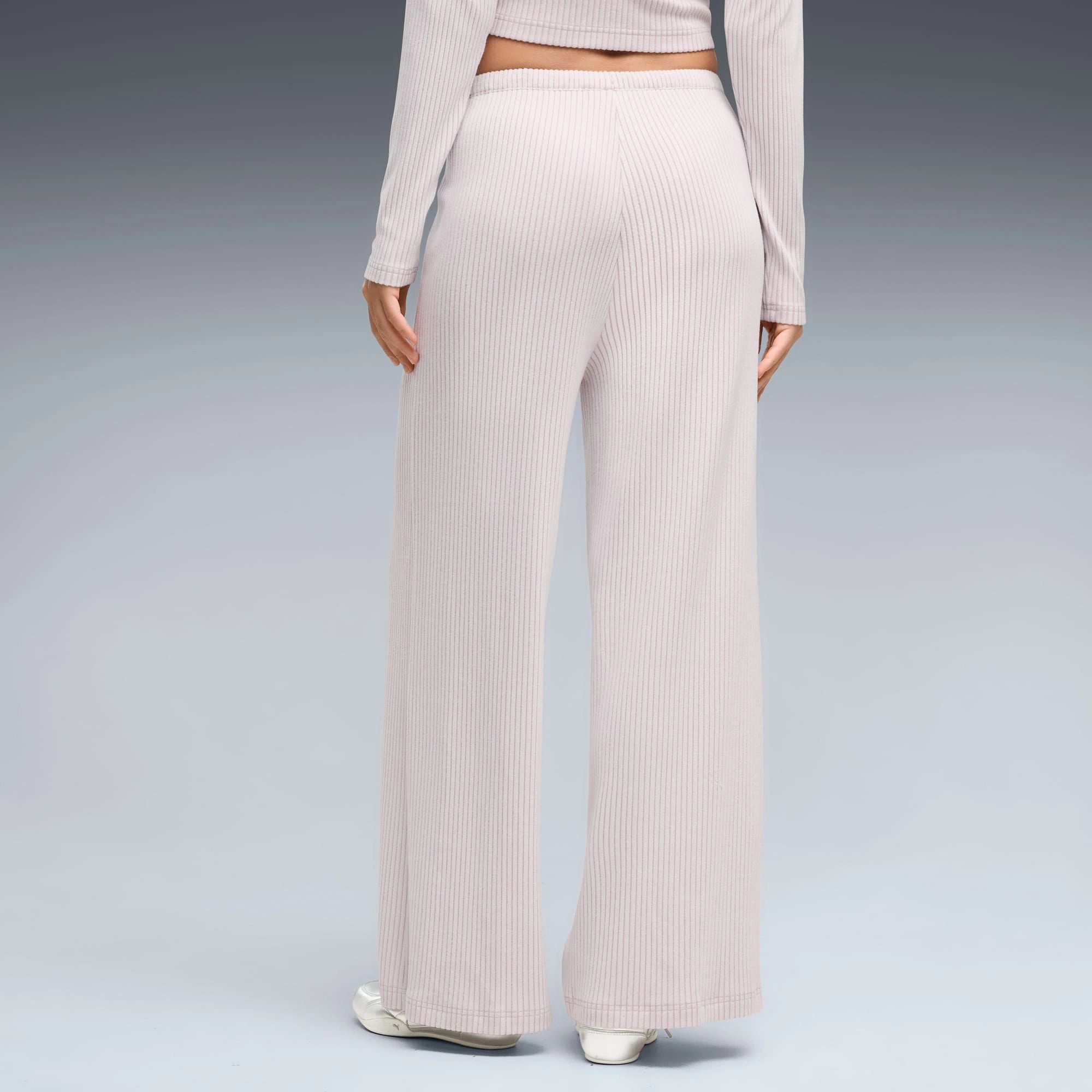 Women's Essentials Ribbed Soft Touch Outfit