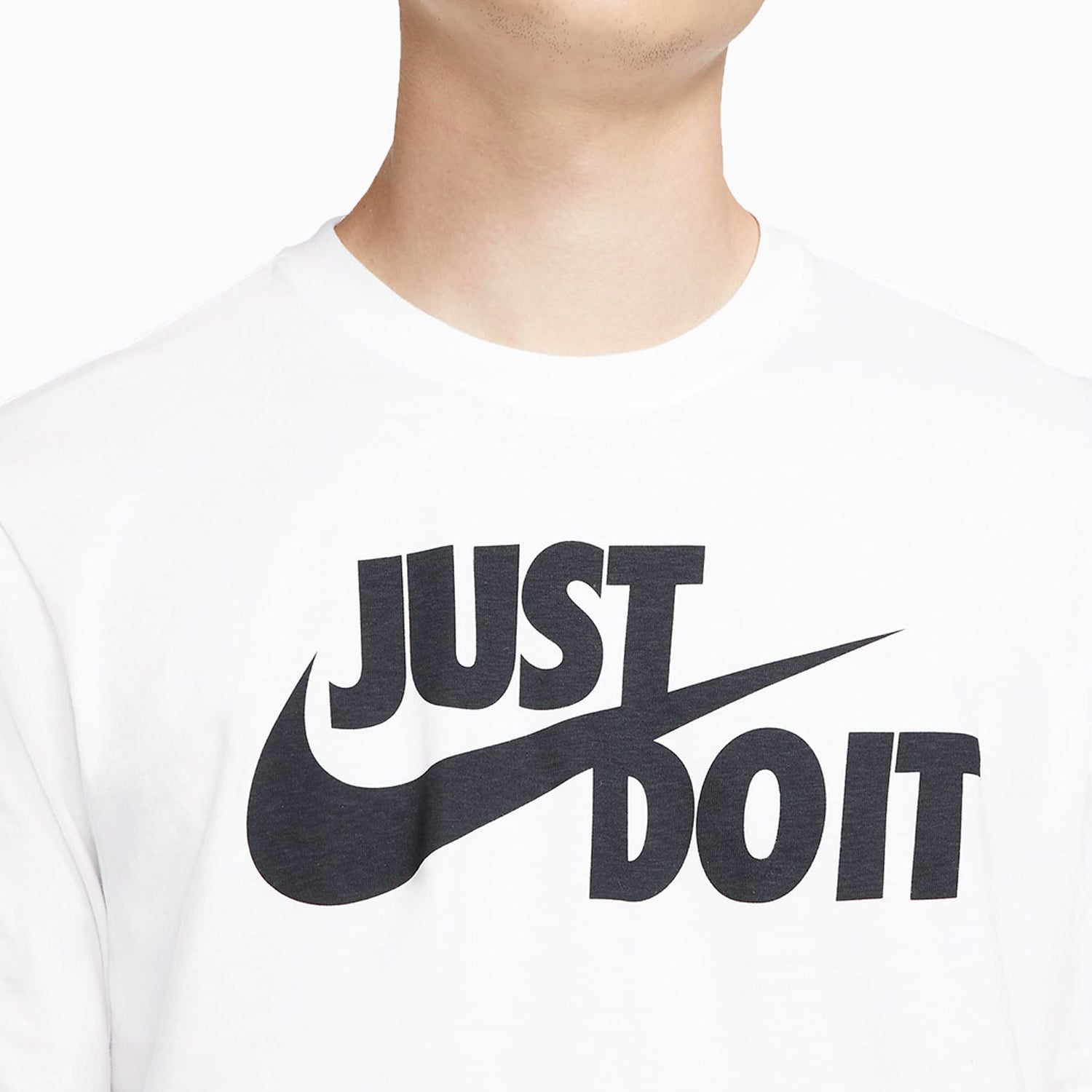 nike-mens-sportswear-t-shirt-and-shorts-outfit-ar5006-100-dx0731-100