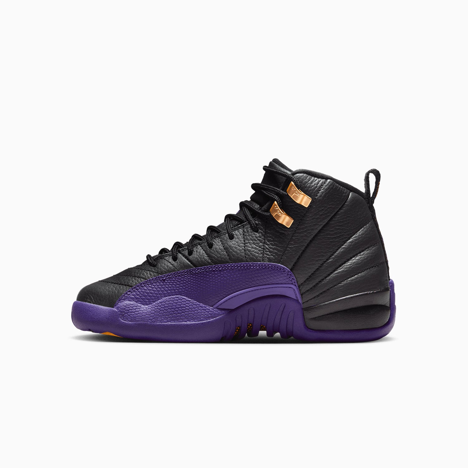kids-air-jordan-12-retro-field-purple-grade-school-shoes-153265-057