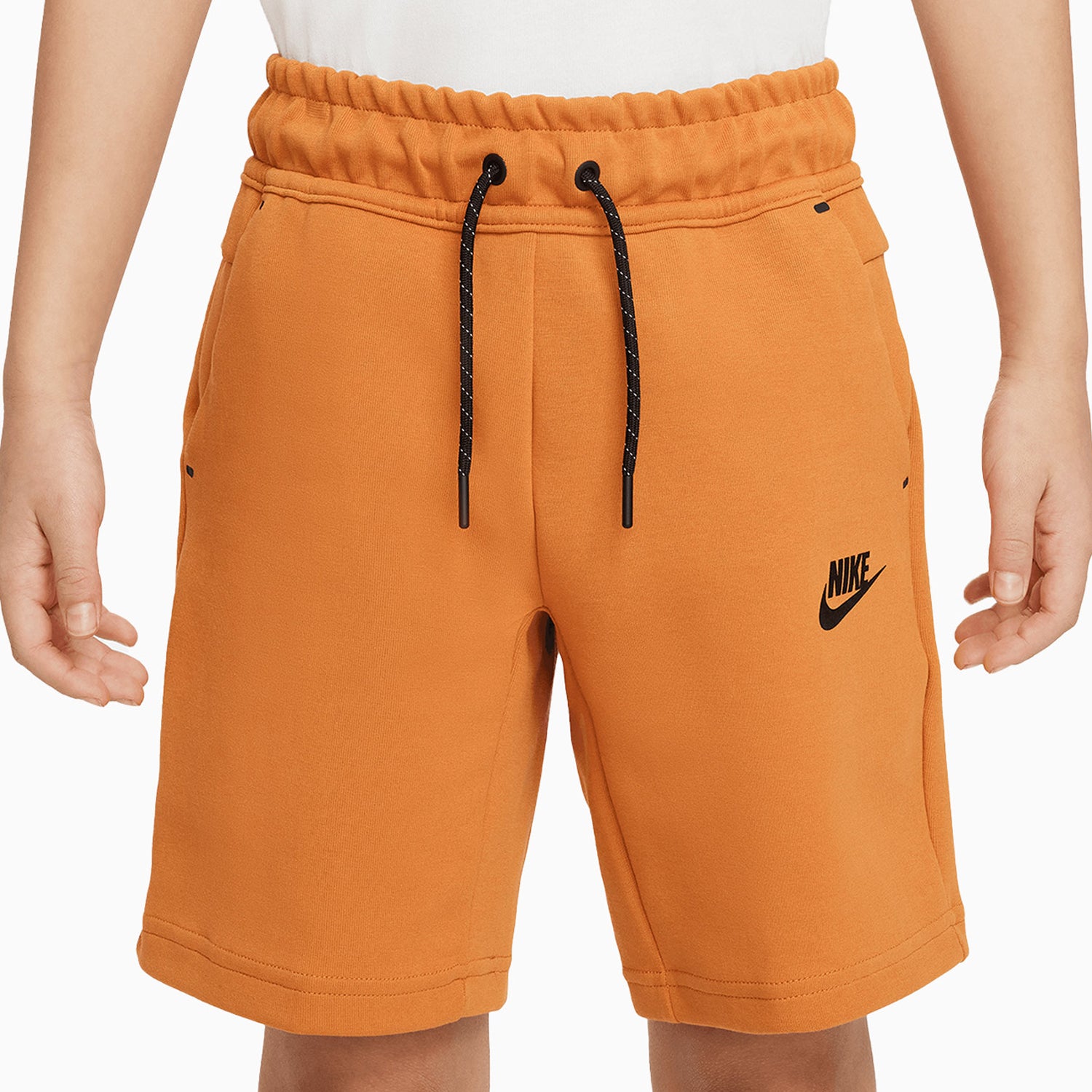 kids-nike-sportswear-t-shirt-and-shorts-outfit-dx9507-815-da0826-815