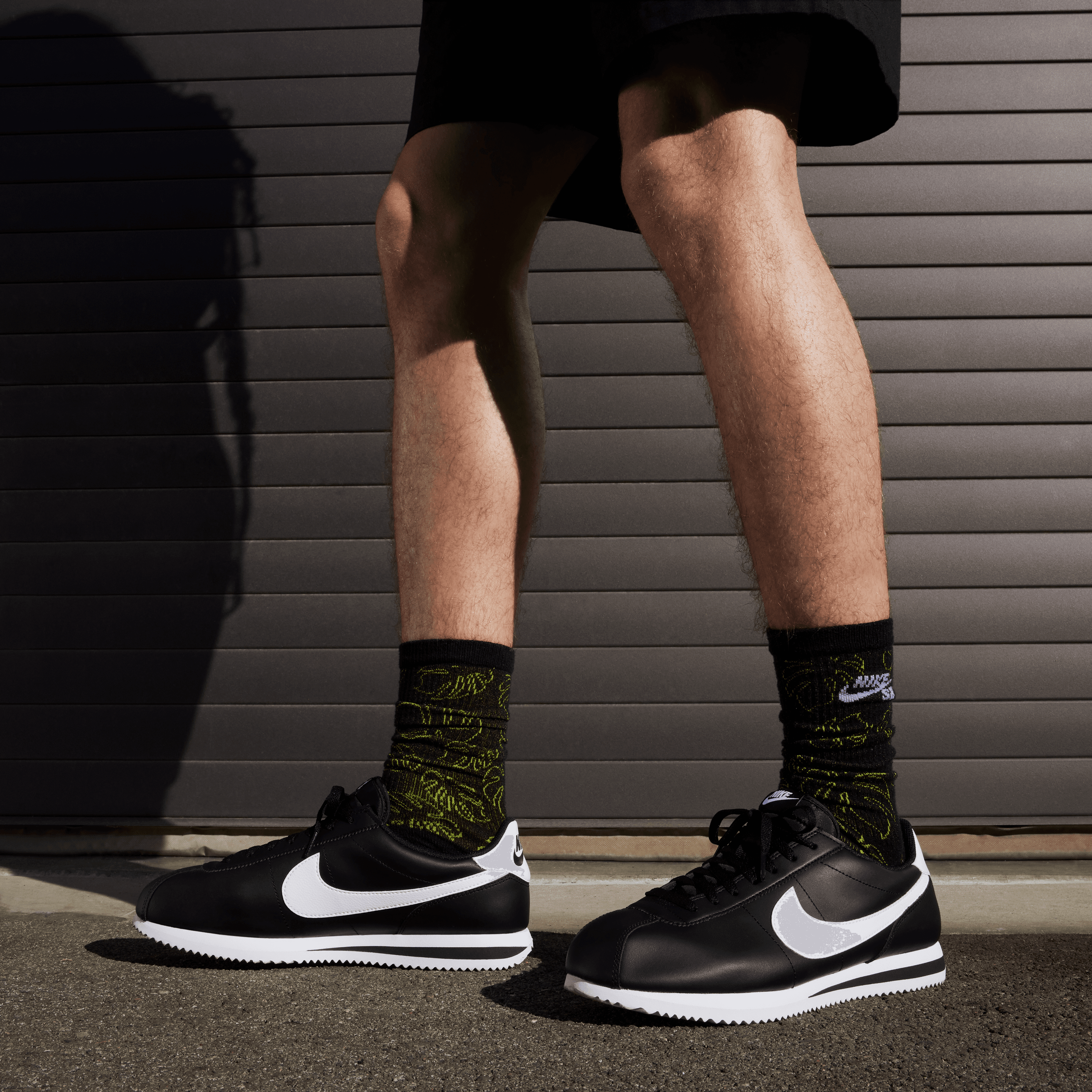 nike-mens-cortez-leather-shoes-dm4044-001
