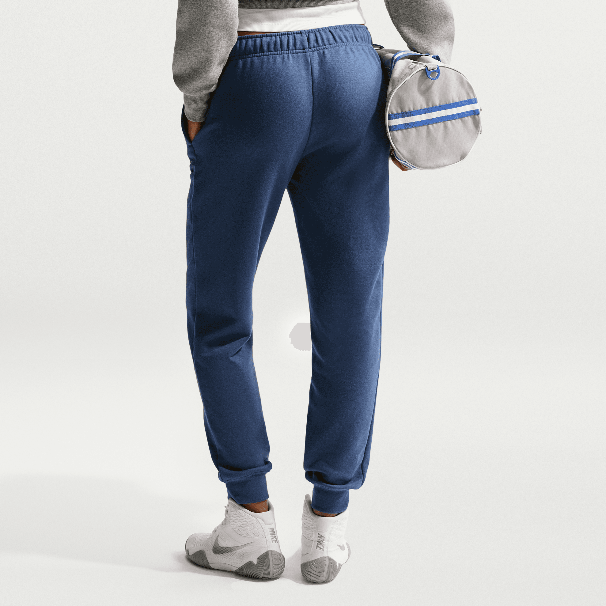 Women's Sportswear Club Fleece Outfit