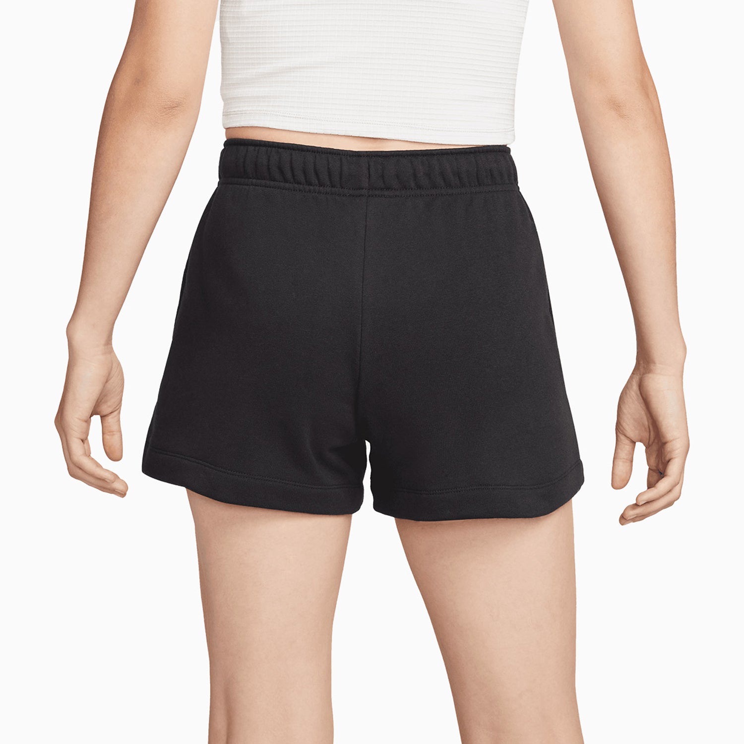 womens-nike-sportswear-club-essentials-outfit-dx7906-100-dq5802-010
