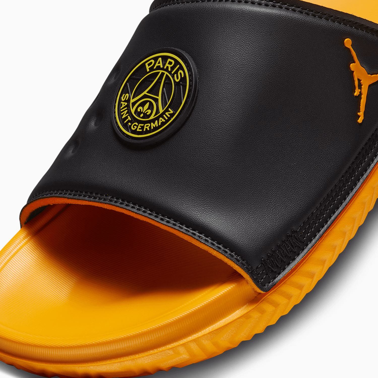jordan-mens-jordan-play-psg-black-taxi-slides-fd2114-007