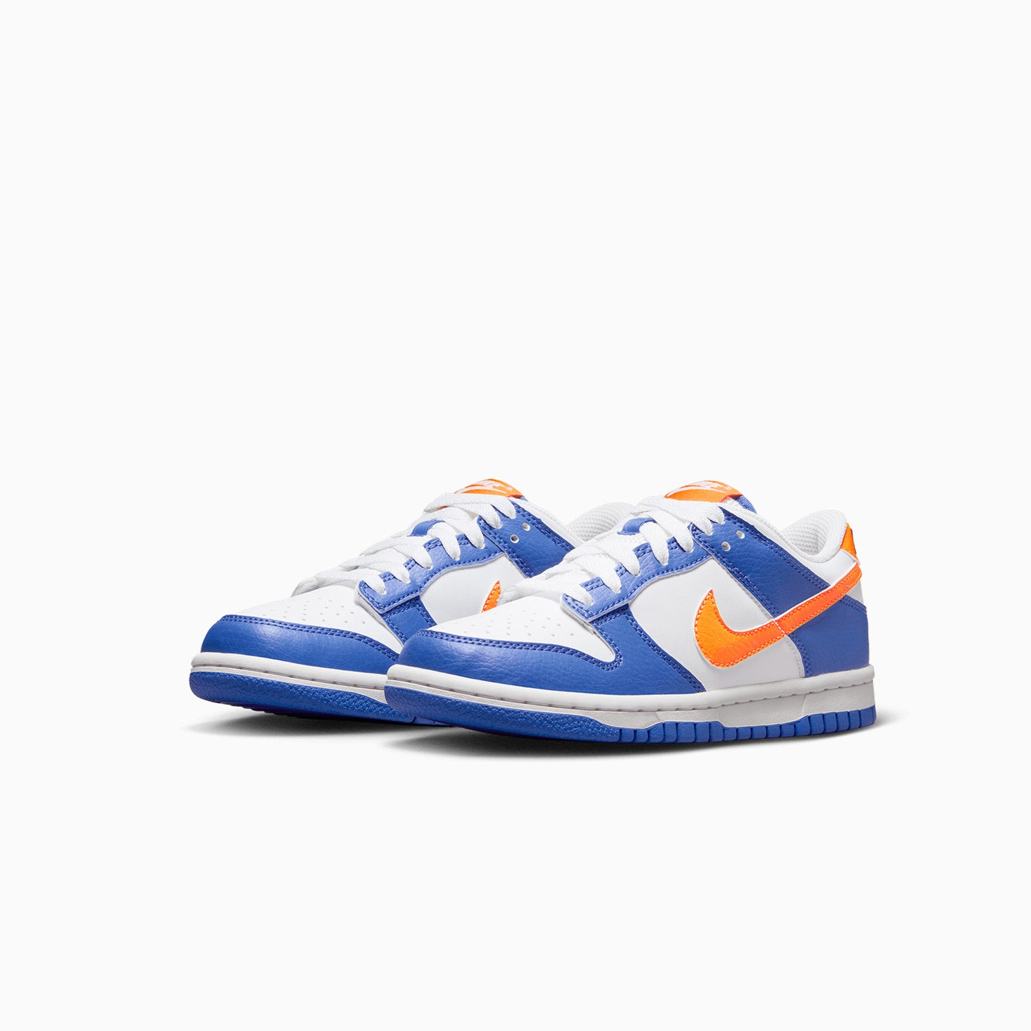 nike-kids-dunk-low-knicks-grade-school-fn7783-400