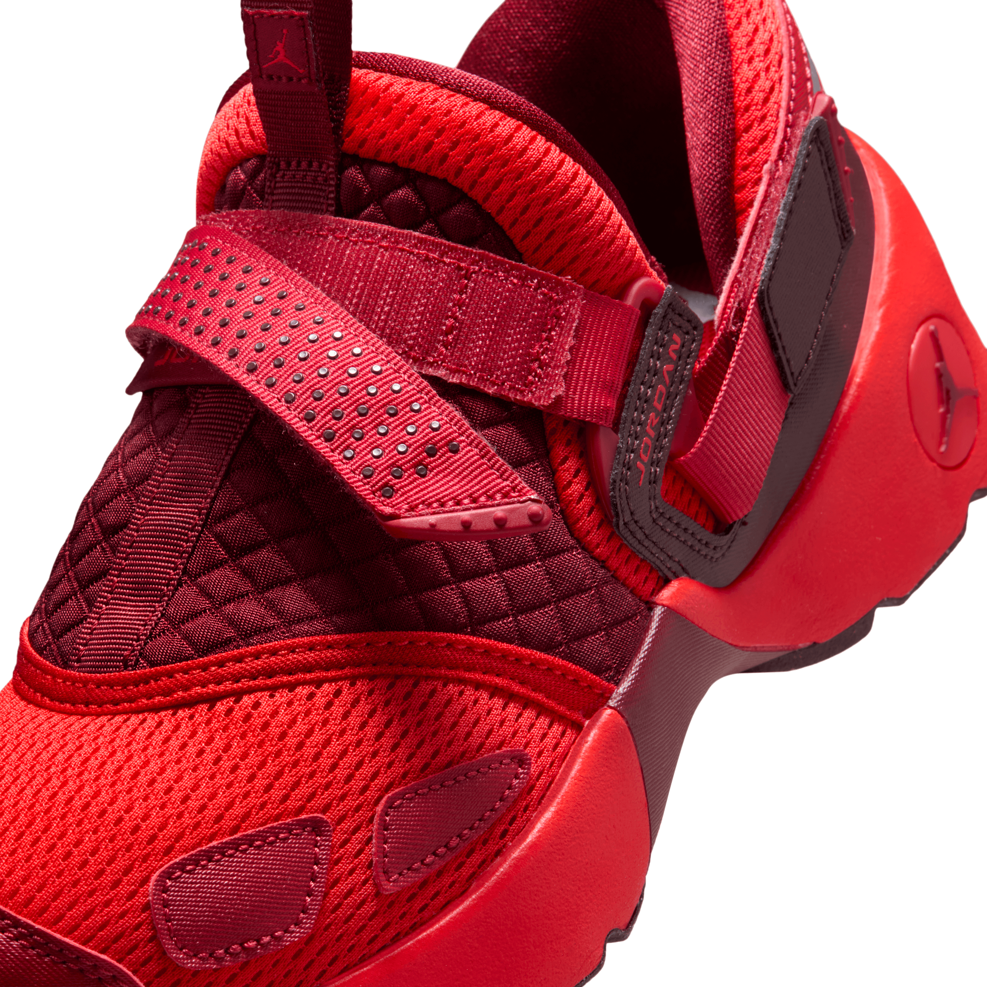 Women's Jordan Trunner LX "Chile Red"