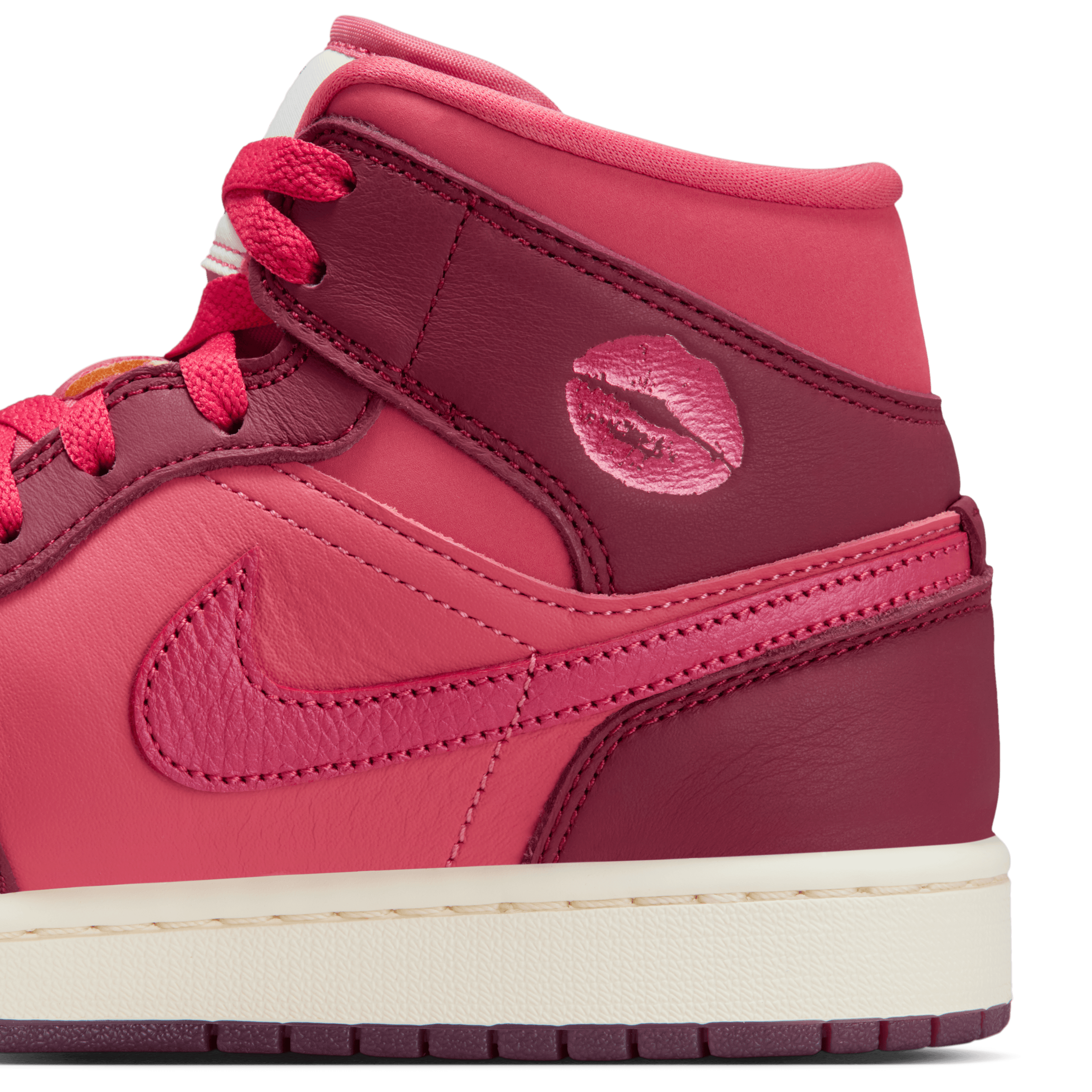 Women's Air Jordan 1 Mid SE "Valentine's Day"