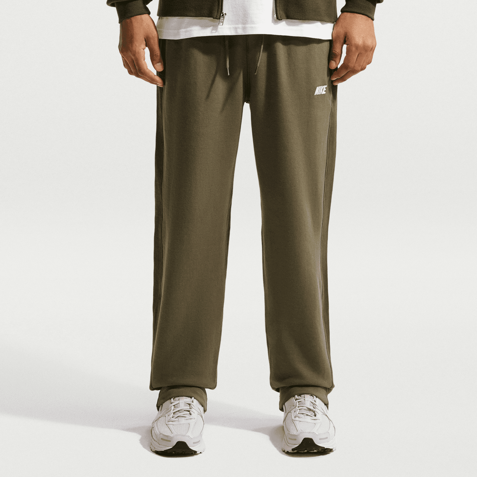 Men's Sportswear Club Outfit