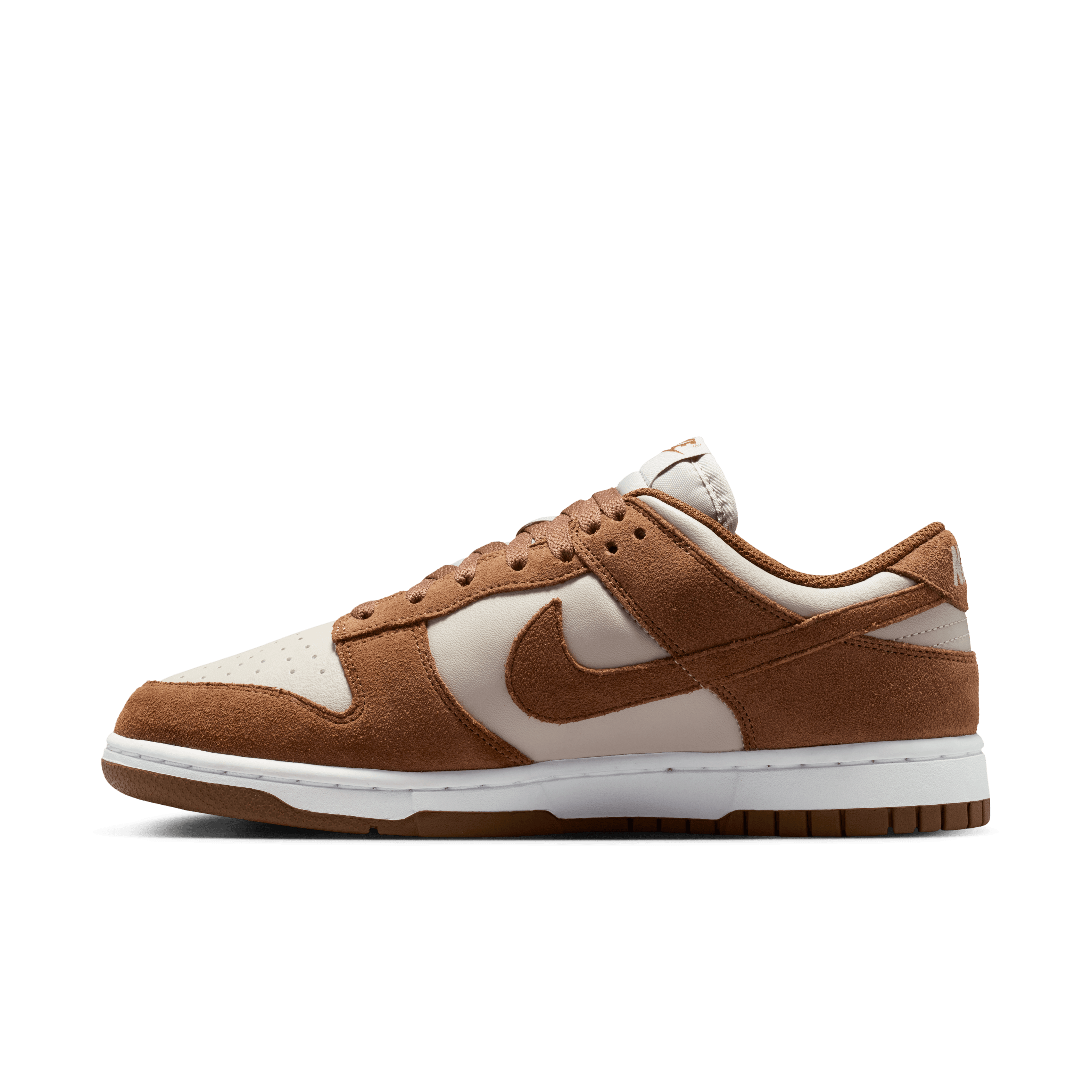 Women's Dunk Low Suede "Light British Tan Cream"