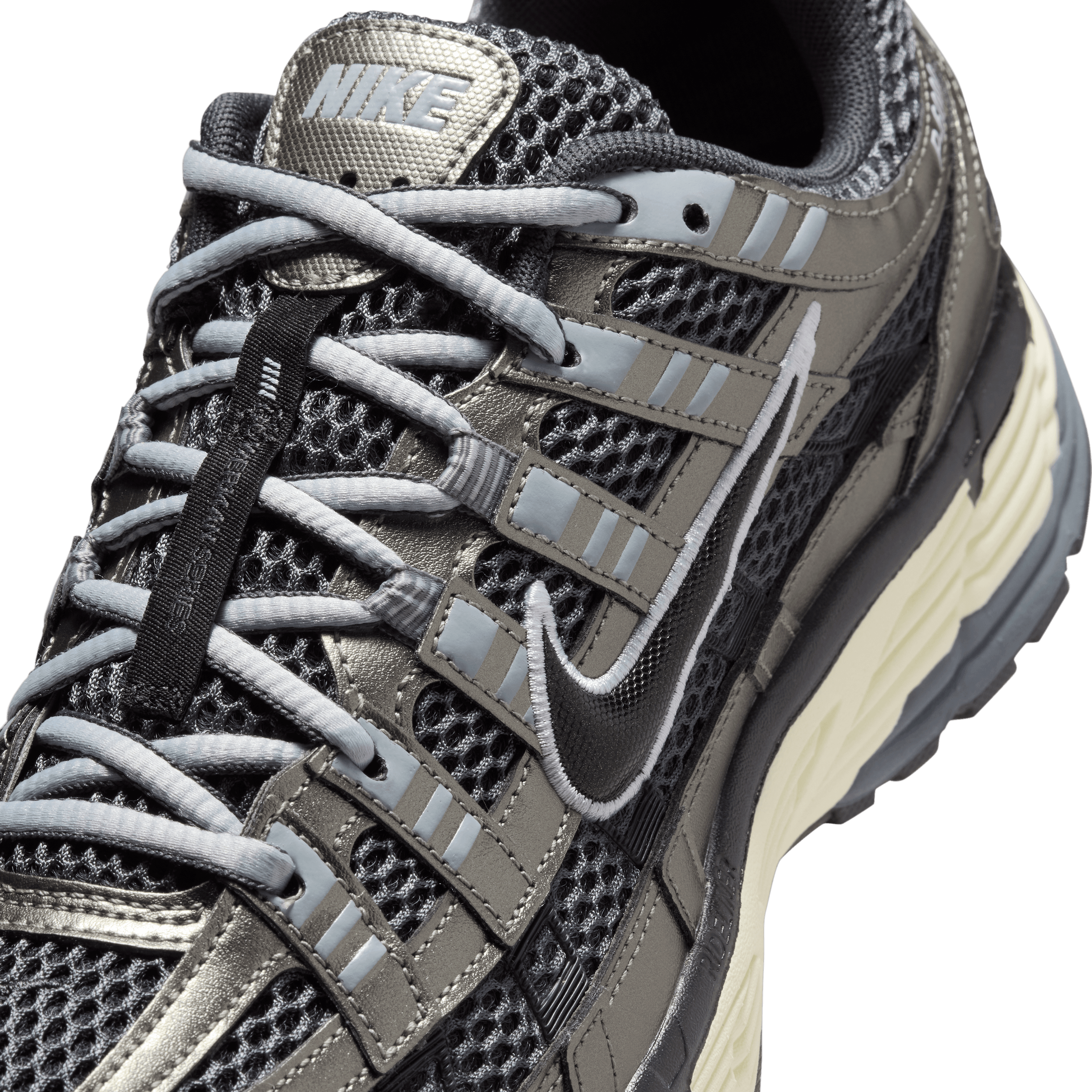 Men's P-6000 SE Shoes