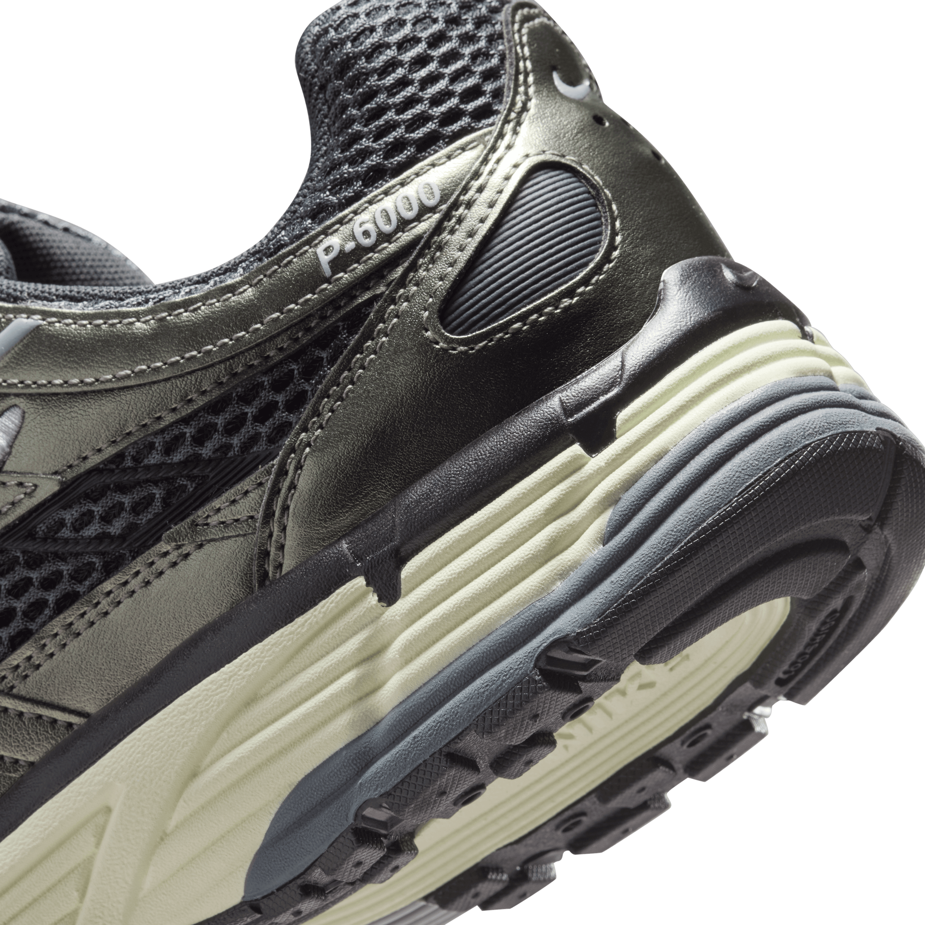 Men's P-6000 SE Shoes