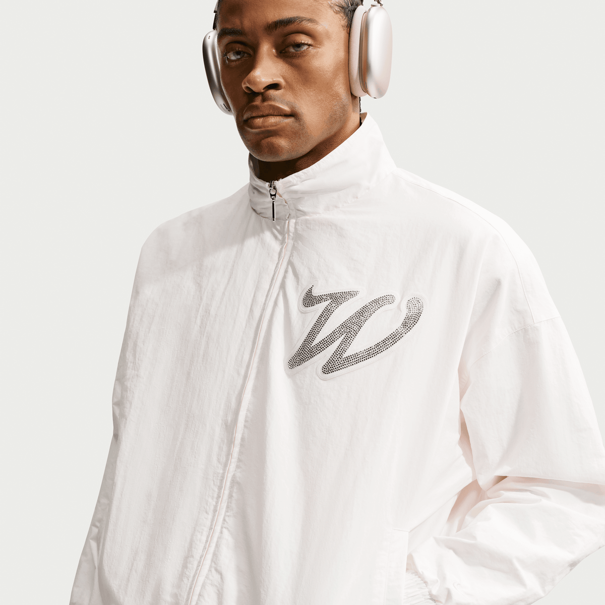 Men's Dri-FIT Standard Issue Game Woven Water-Repellent Lightweight Jacket