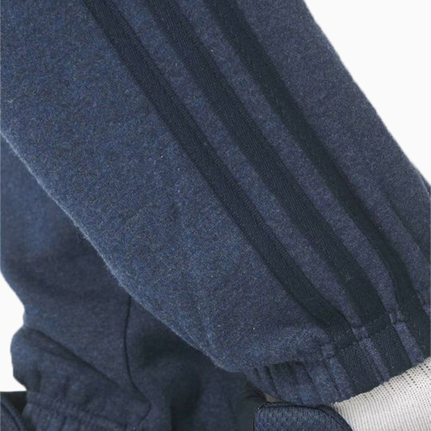 adidas-mens-classic-trfl-sweat-pant-az1112