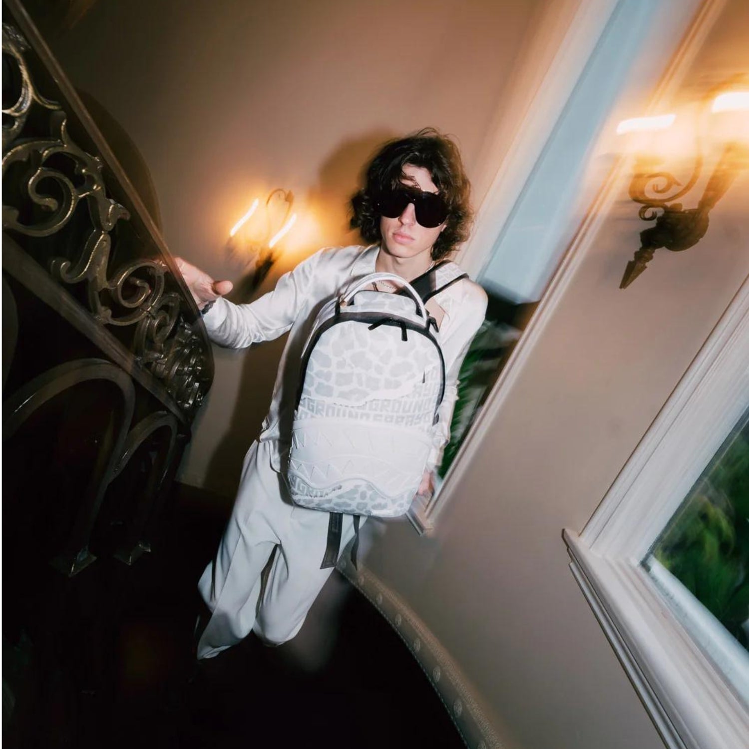 sprayground-vacay-all-day-dlxsv-backpack-b6222-wgy