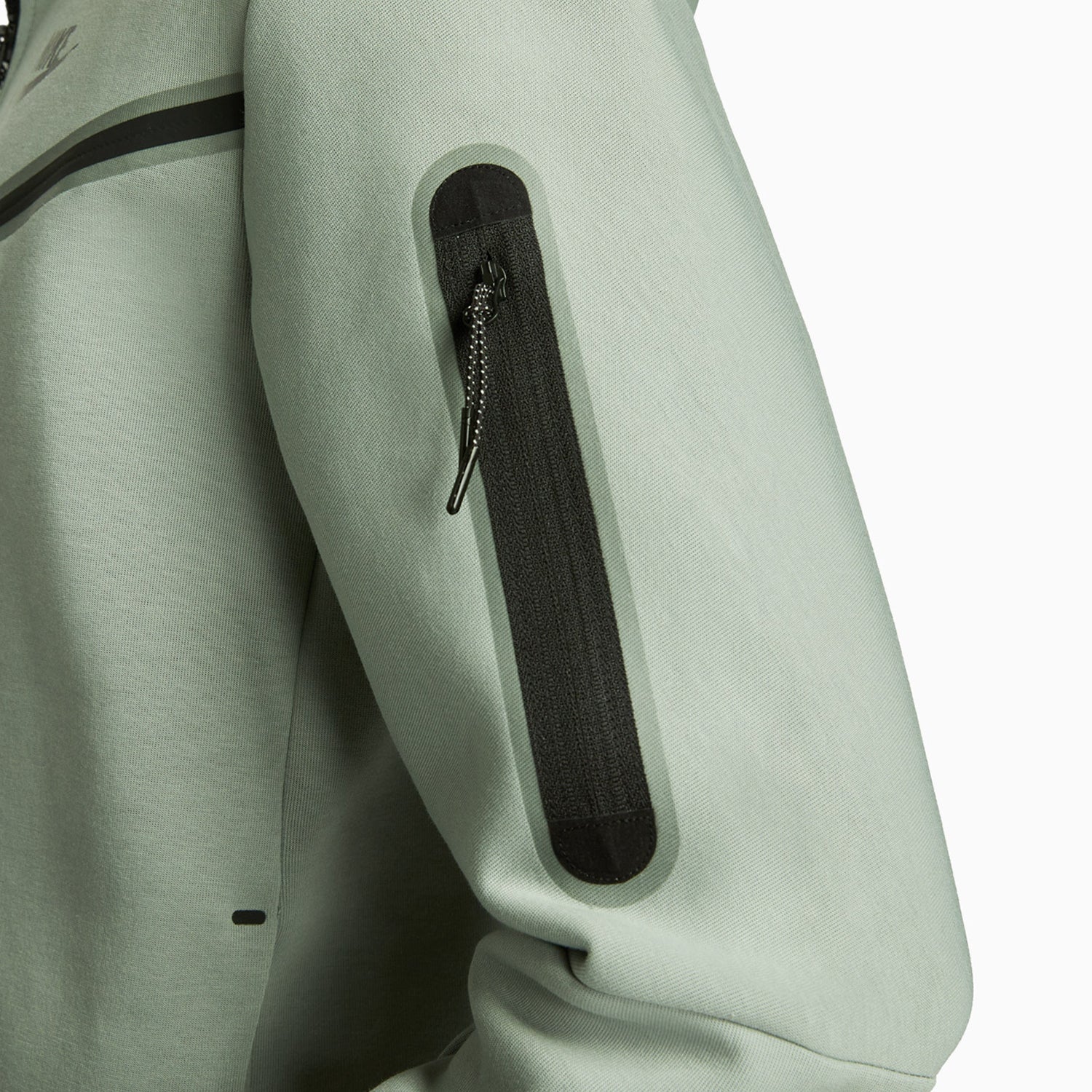 nike-mens-sportswear-tech-fleece-outfit-cu4489-532-cu4495-532