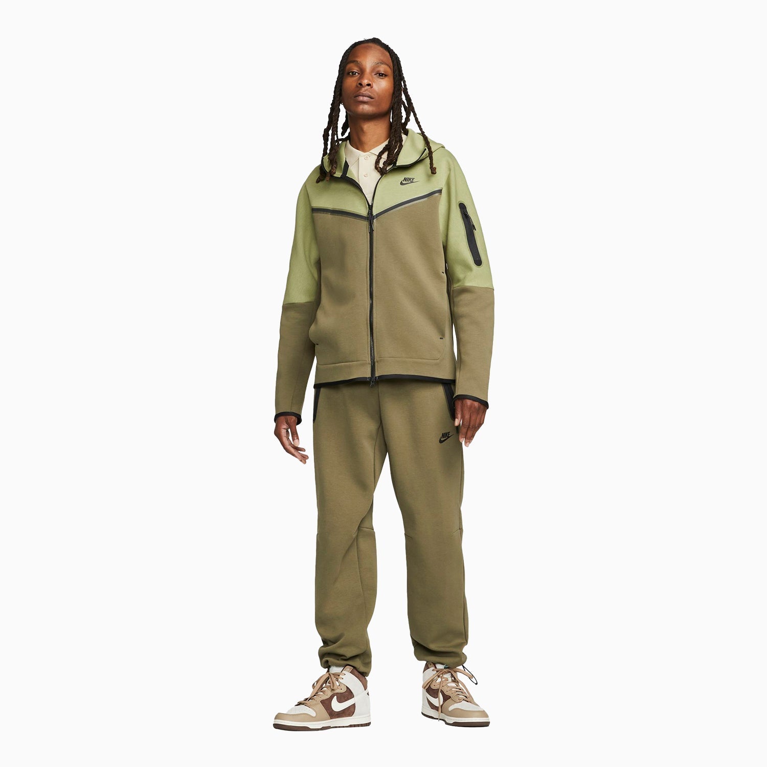 nike-mens-sportswear-tech-fleece-tracksuit-cu4489-334-cu4495-222