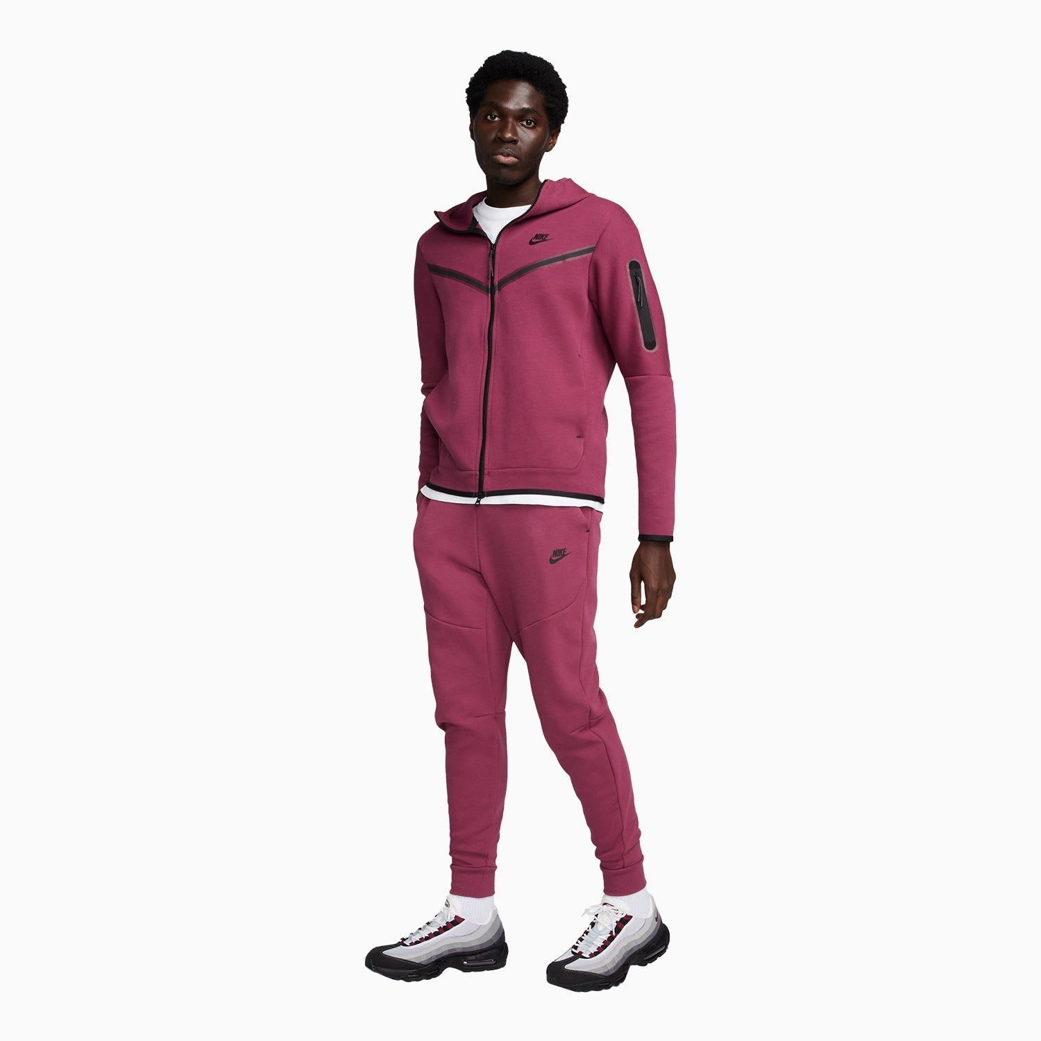 mens tracksuits nike tech
