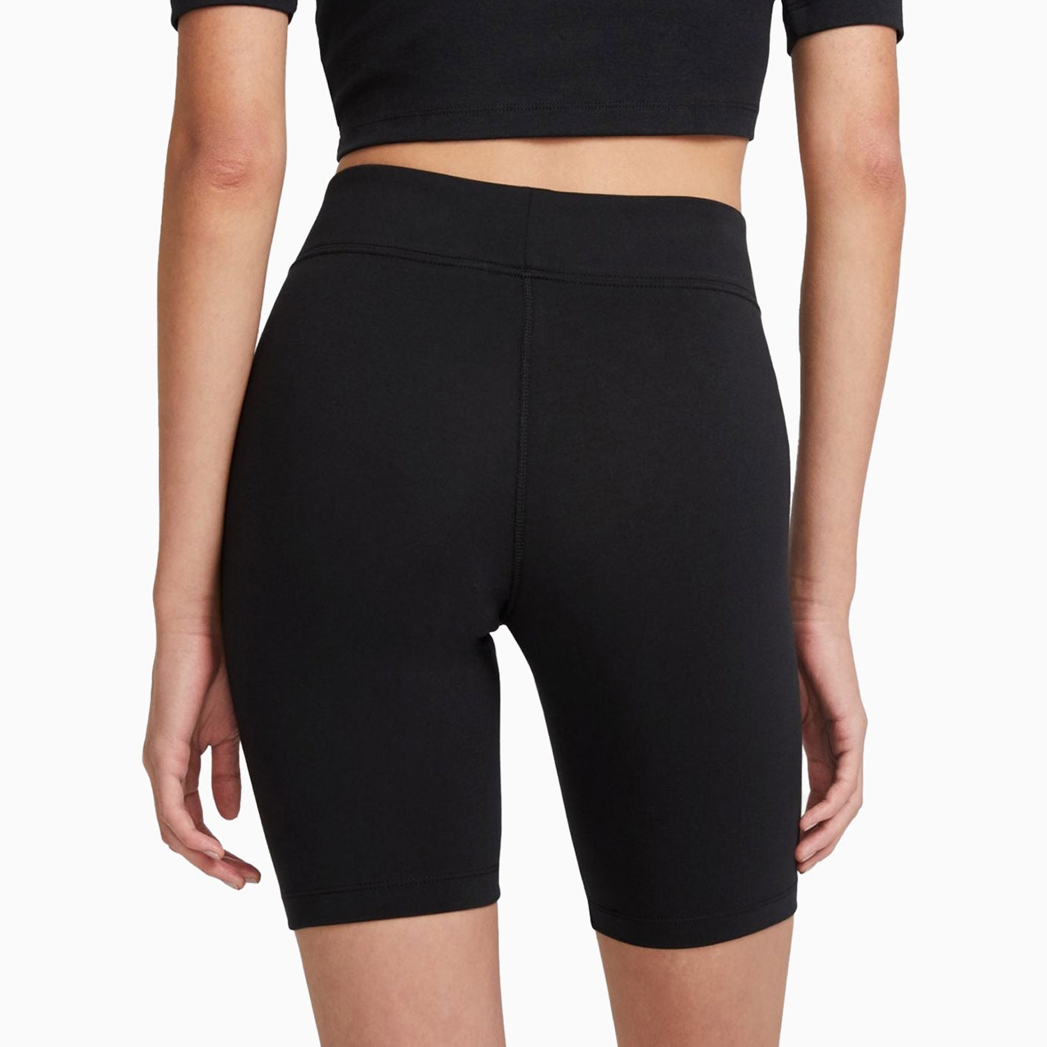 nike-womens-sportswear-essentials-outfit-fb2873-010-cz8526-010