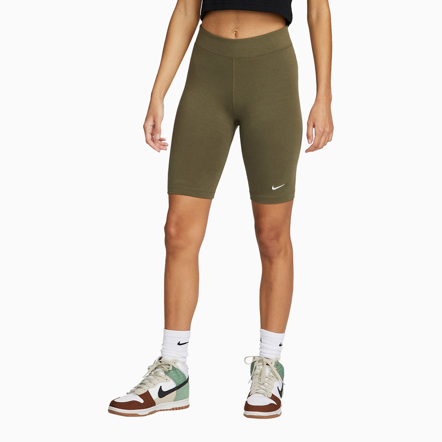 nike-womens-sportswear-essentials-outfit-fb2873-222-cz8526-222