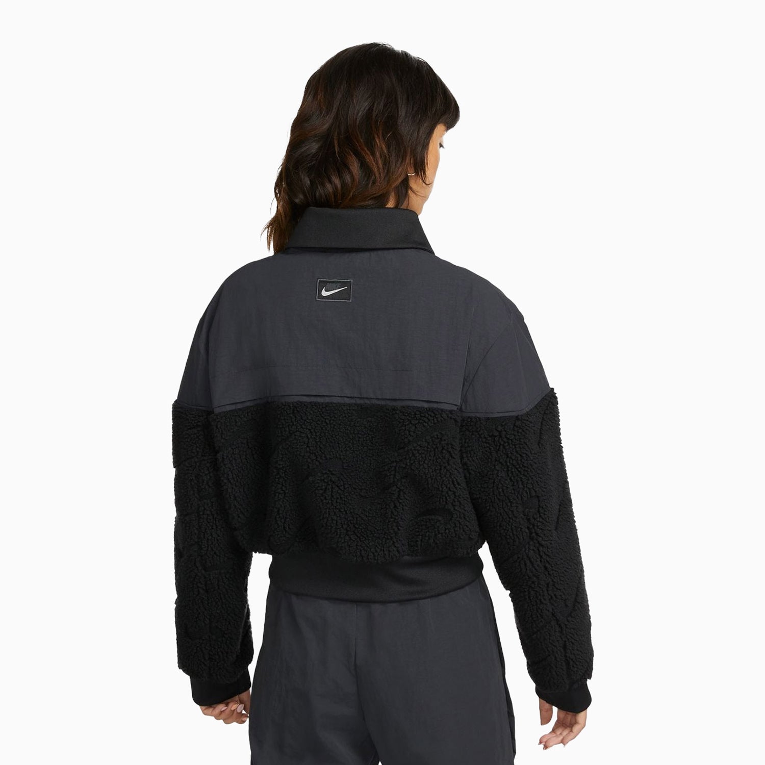 nike-womens-sportswear-icon-clash-outfit-dd5092-010-cz8528-010