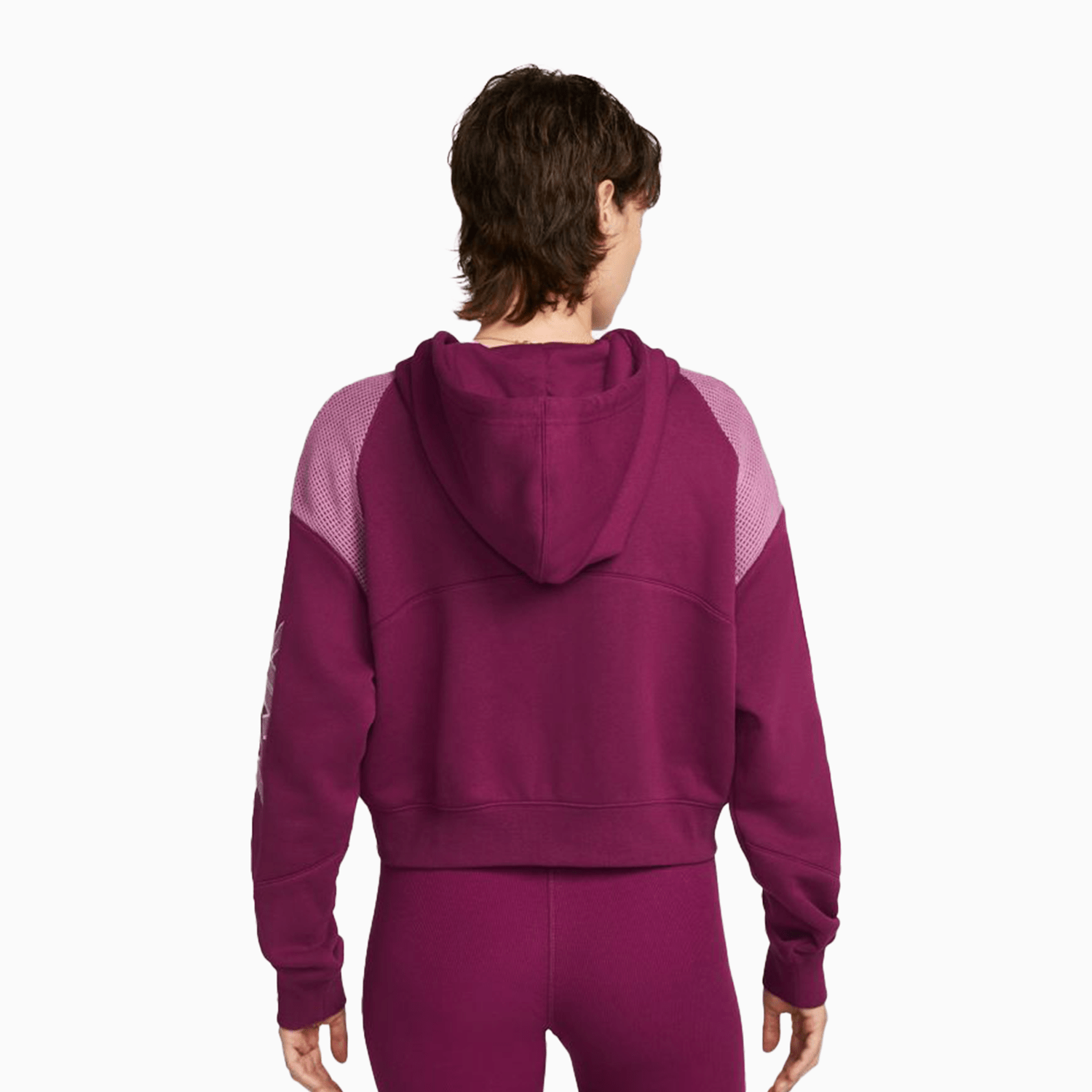 Women's Sportswear Essential Outfit