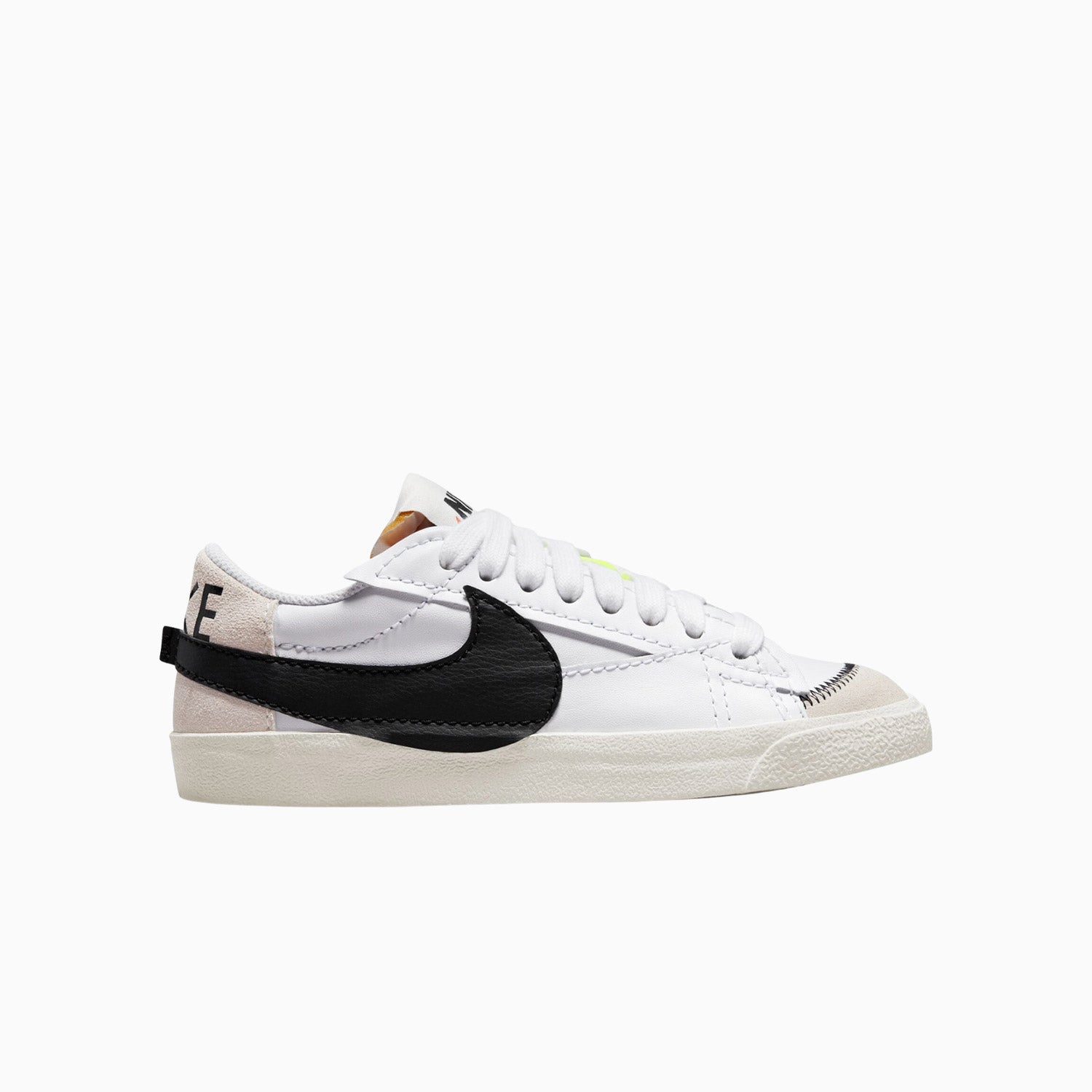 nike-womens-nike-blazer-low-77-jumbo-dq1470-101