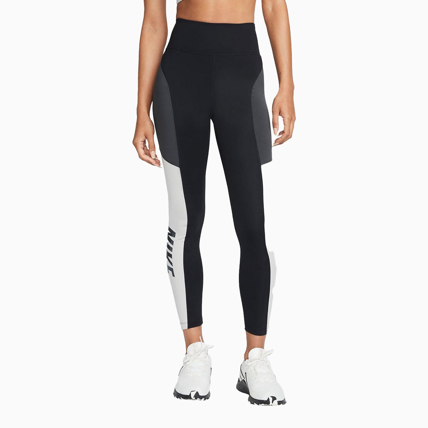 womens-nike-one-dri-fit-outfit-dq5509-010-dq5550-010