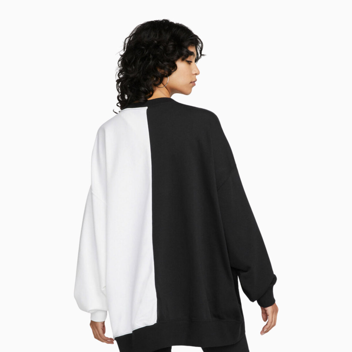 nike-womens-sportswear-over-oversized-dance-sweatshirt-dv0328-010
