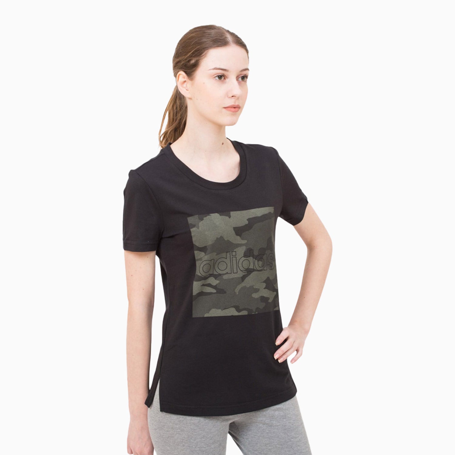 adidas-womens-w-boxed-camo-t-shirt-fm6161