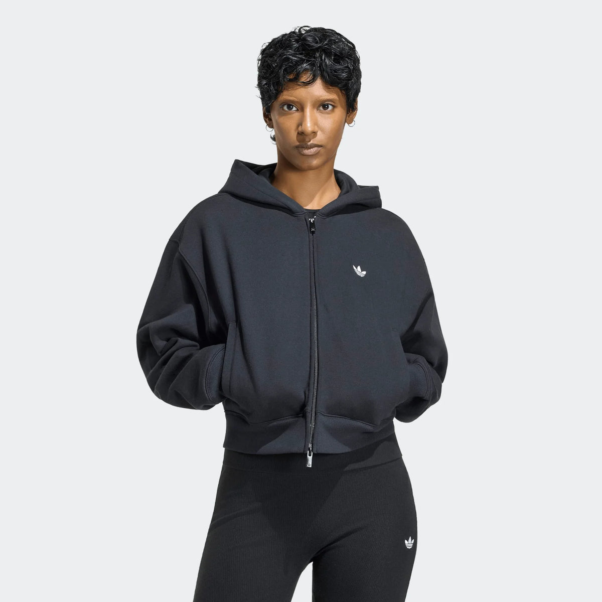 Women's Originals Essentials Outfit