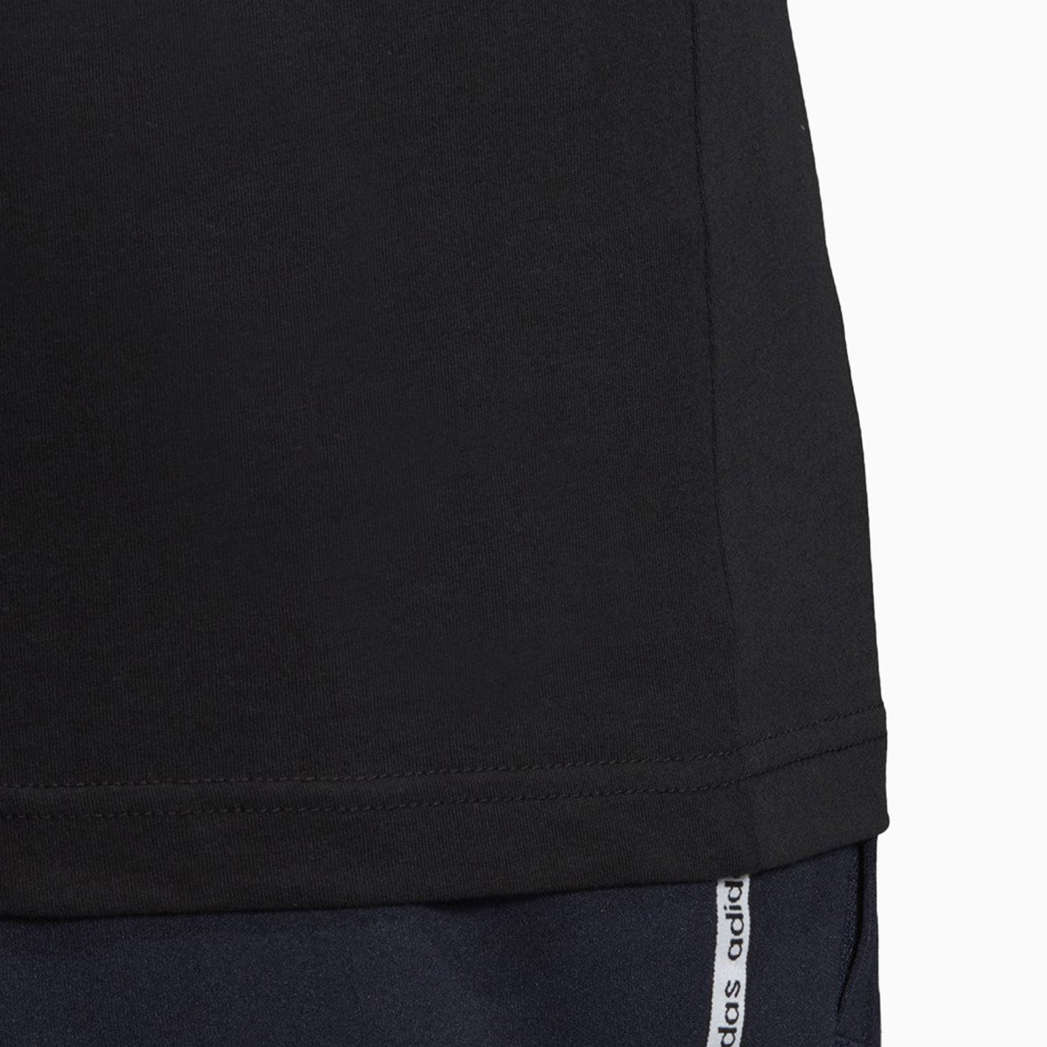 adidas-mens-celebrate-90s-t-shirt-ei5572