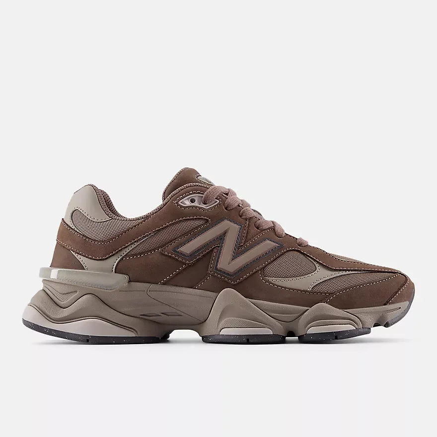 9060 "Cortado Dockside"