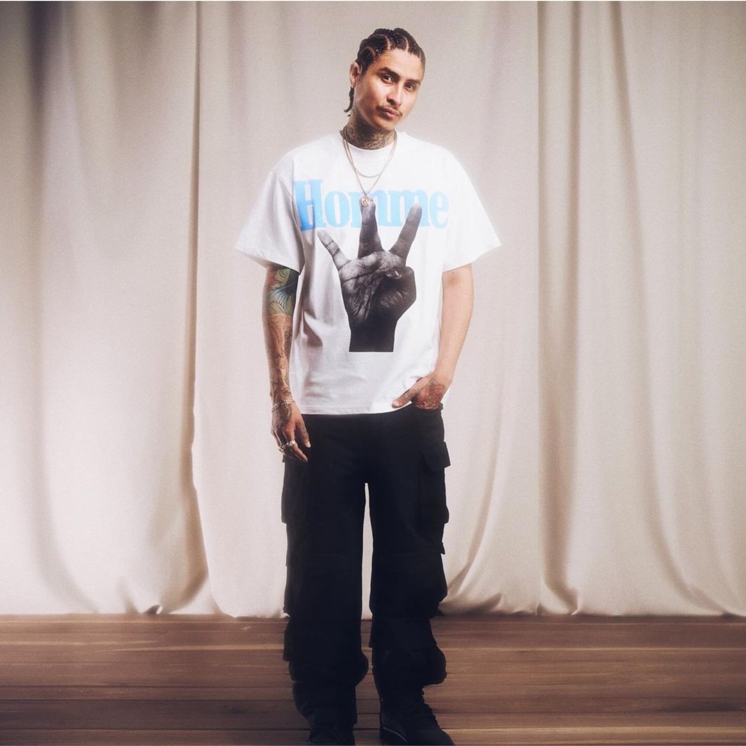 homme-femme-mens-twisted-fingers-short-sleeve-t-shirt-atonce2311-6-bbl