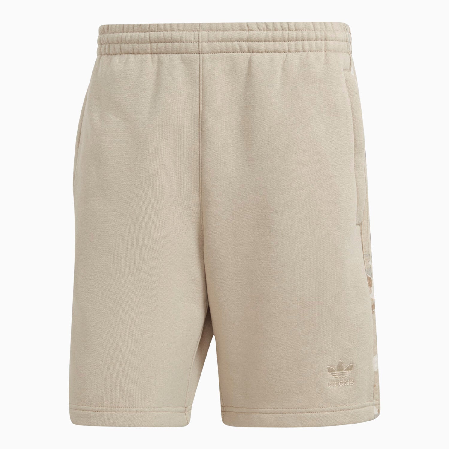 adidas-mens-originals-graphics-camo-outfit-il5119-iu4680