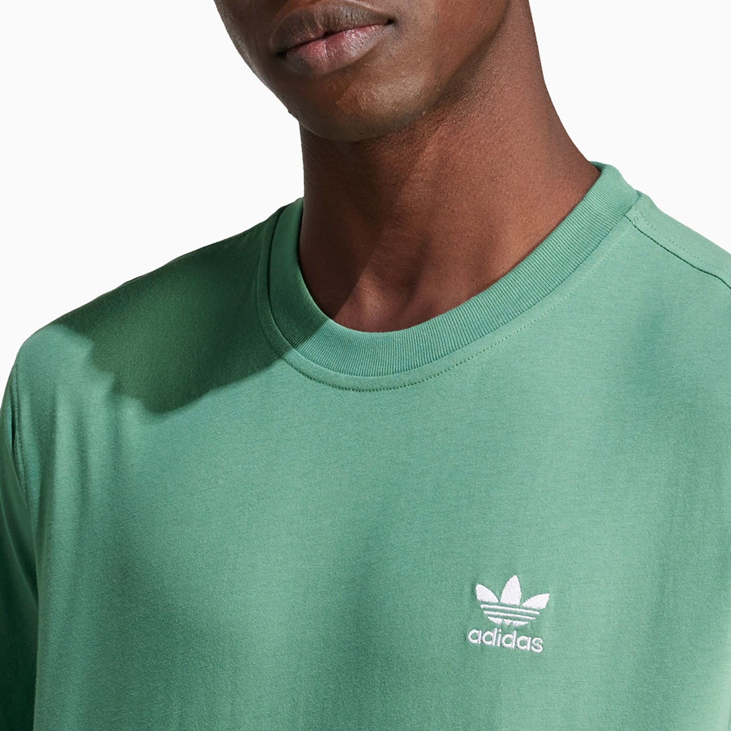 adidas-mens-originals-trefoil-essentials-outfit-in0671-iu2355