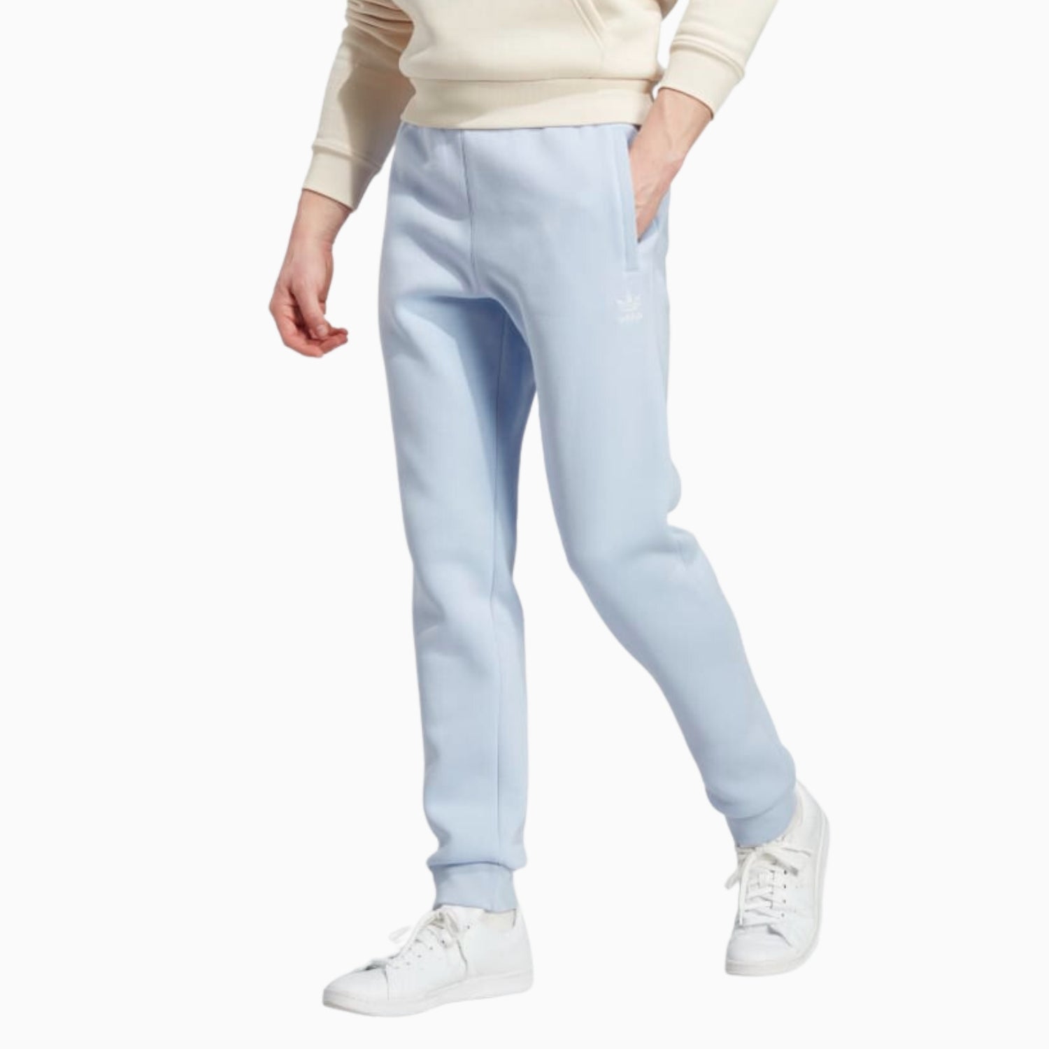 adidas-mens-trefoil-essentials-outfit-ia4889-ia4832