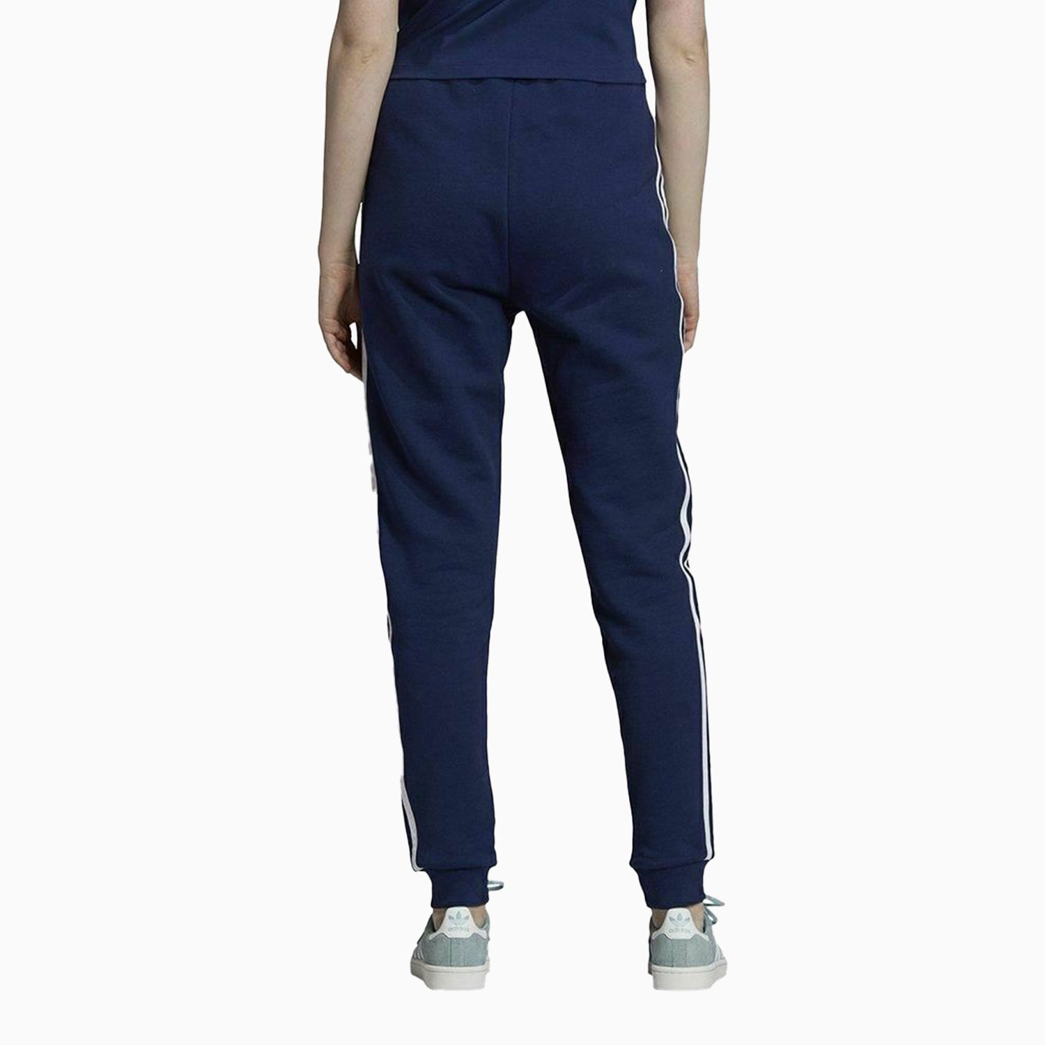adidas-womens-originals-regular-cuffed-sweat-pant-dv2588