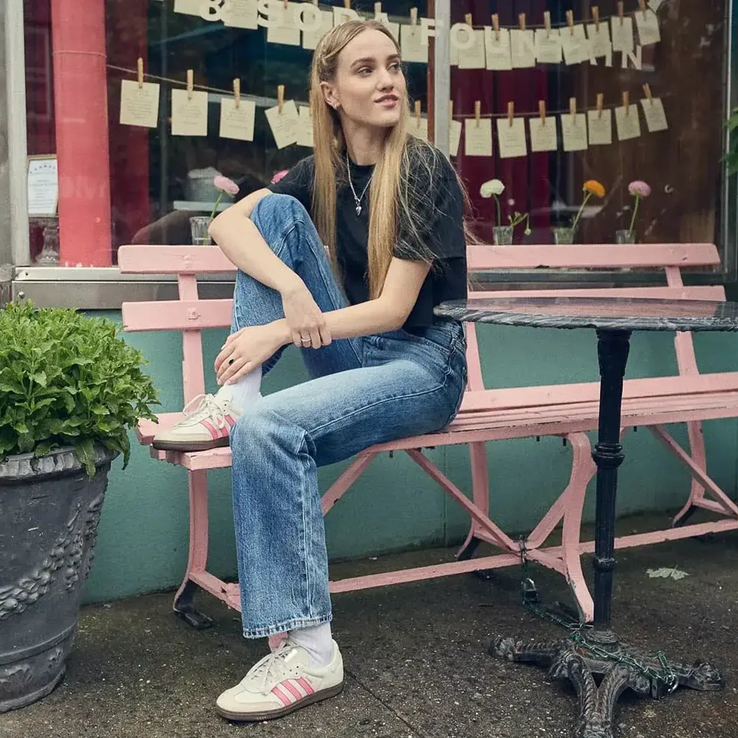 adidas-womens-originals-samba-og-white-lucid-pink-ig1962