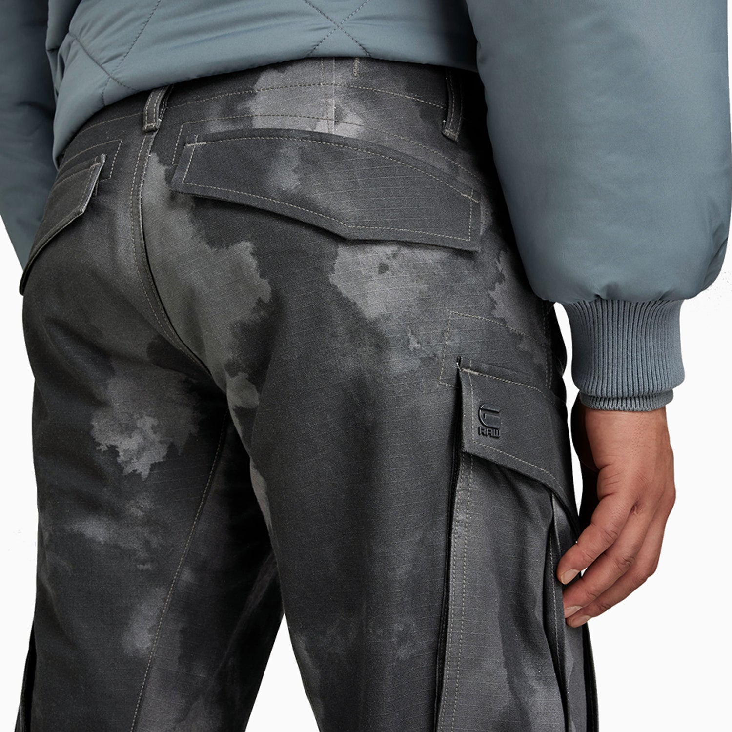 g-star-raw-mens-rovic-zip-3d-regular-tapered-cargo-pant-d02190-d326-g144