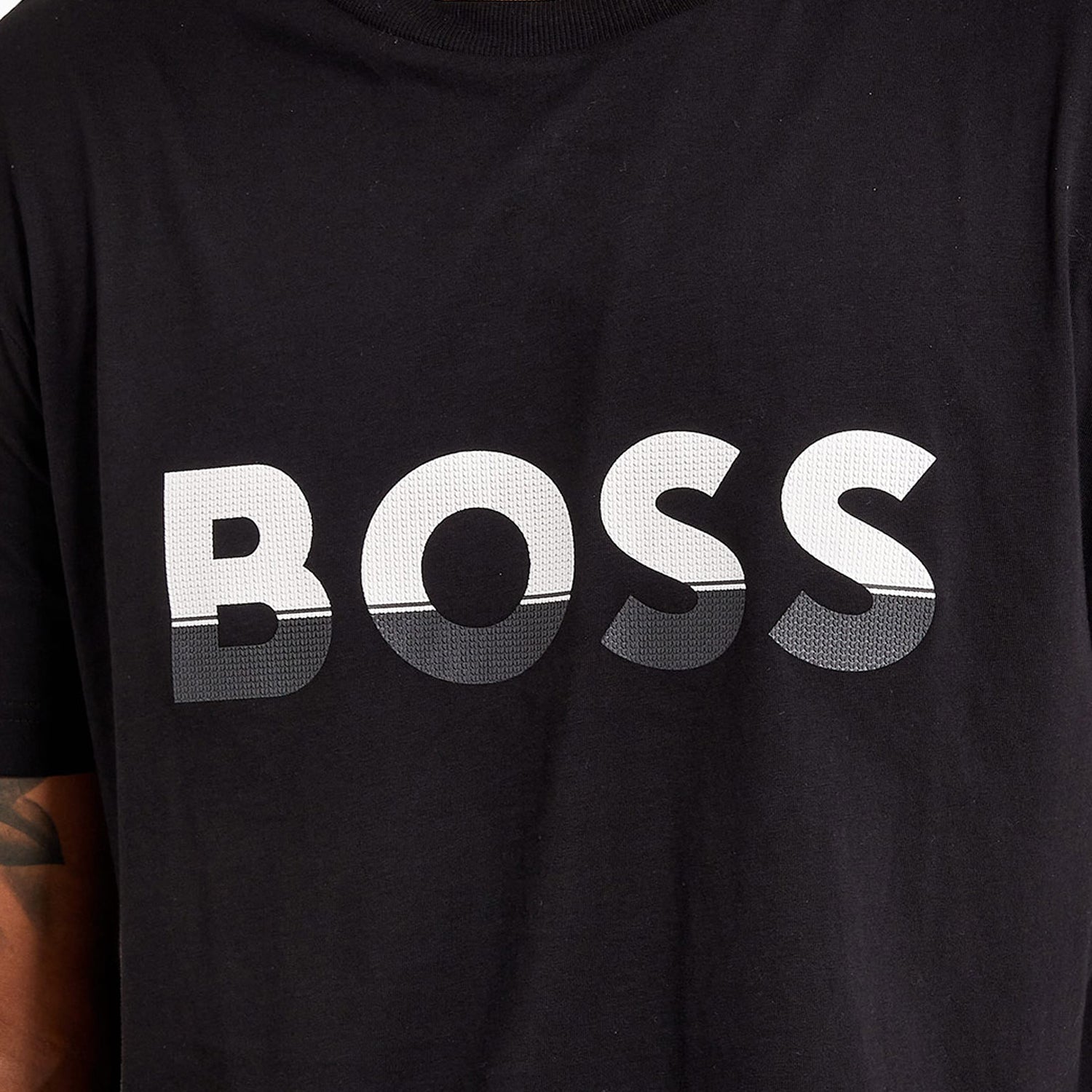 hugo-boss-mens-boss-logo-short-sleeves-t-shirt-50477616-001