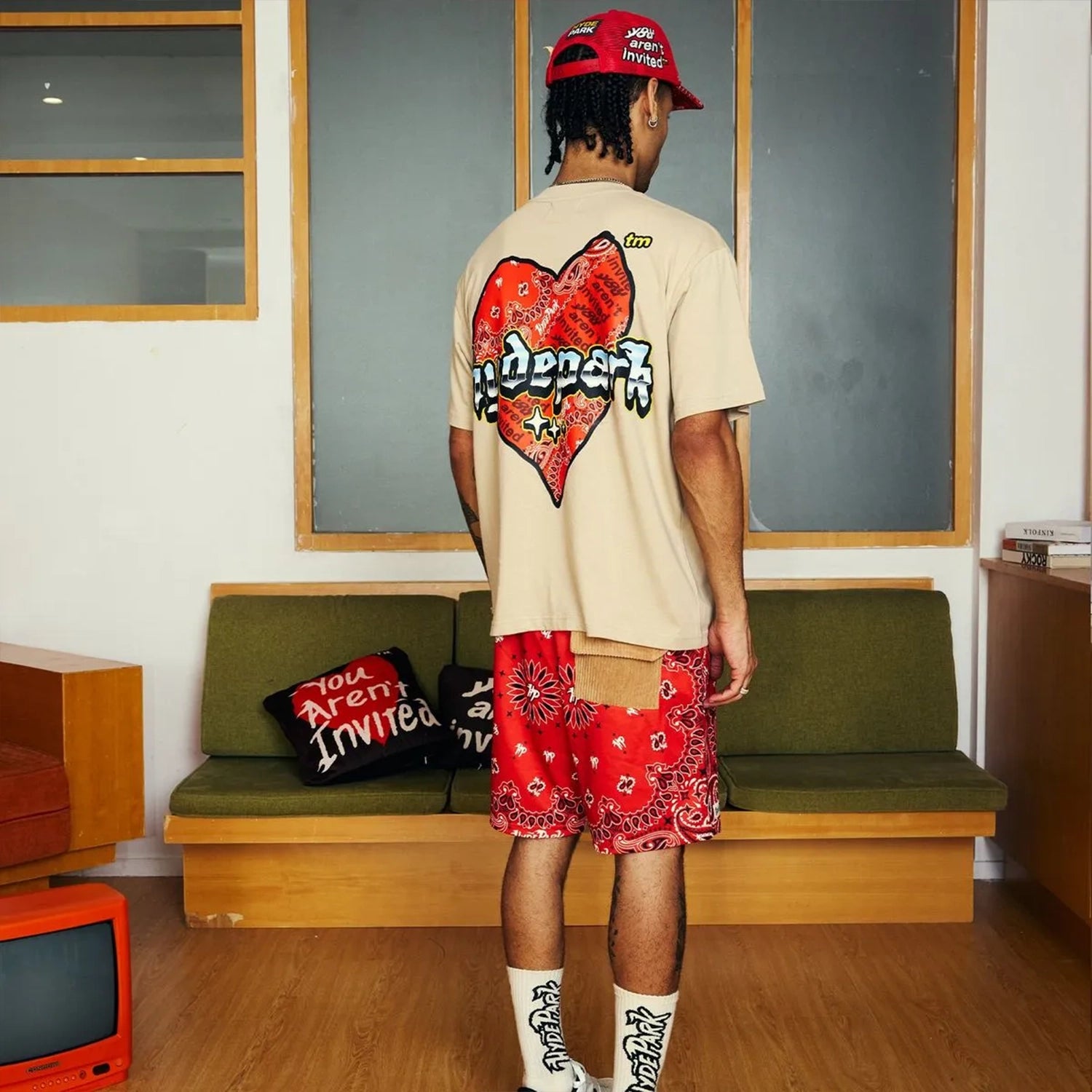 hyde-park-mens-slab-heart-short-sleeve-t-shirt-10474070-cream