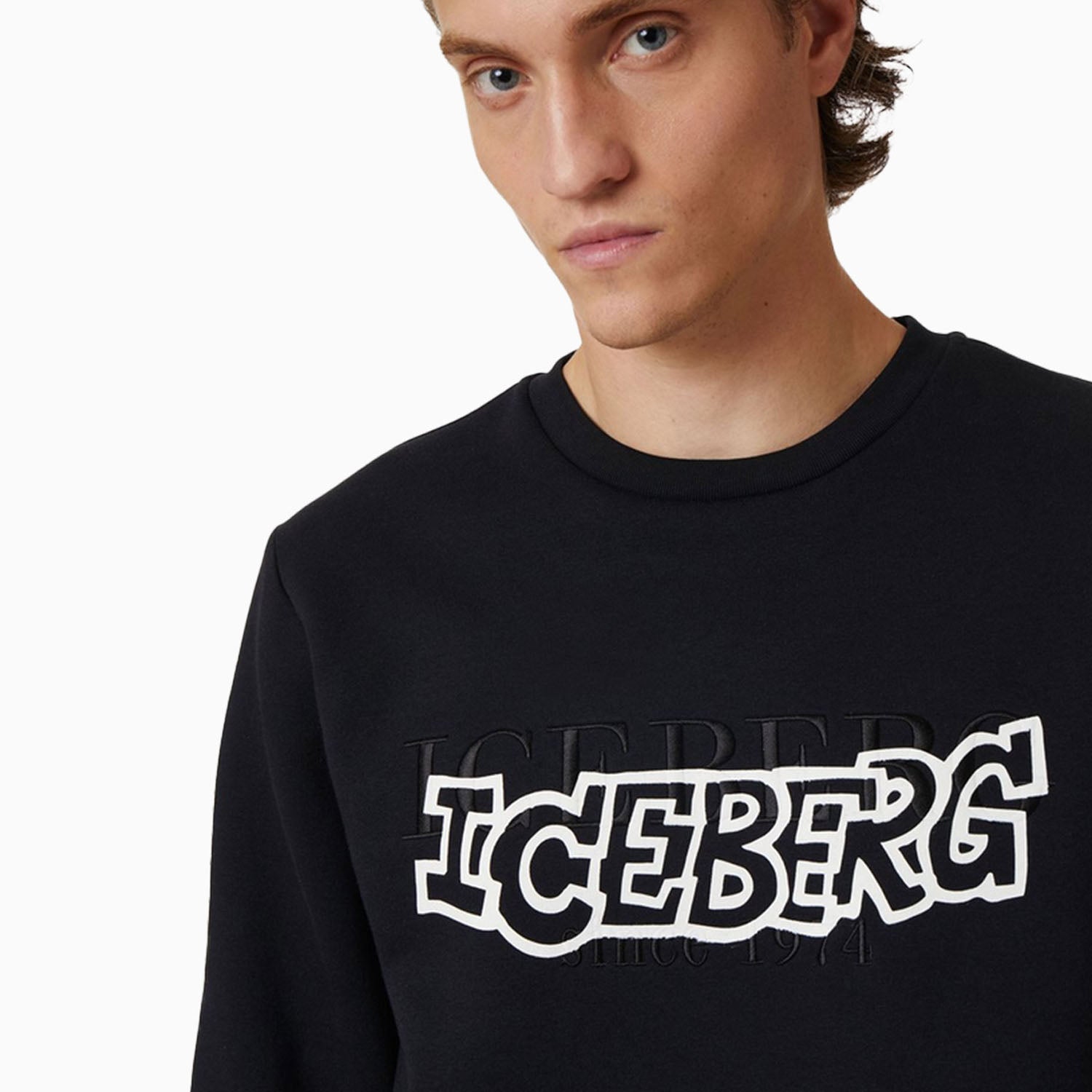 iceberg-mens-crew-neck-sweatshirt-with-institutional-and-cartoon-logo-e054-6315-9000