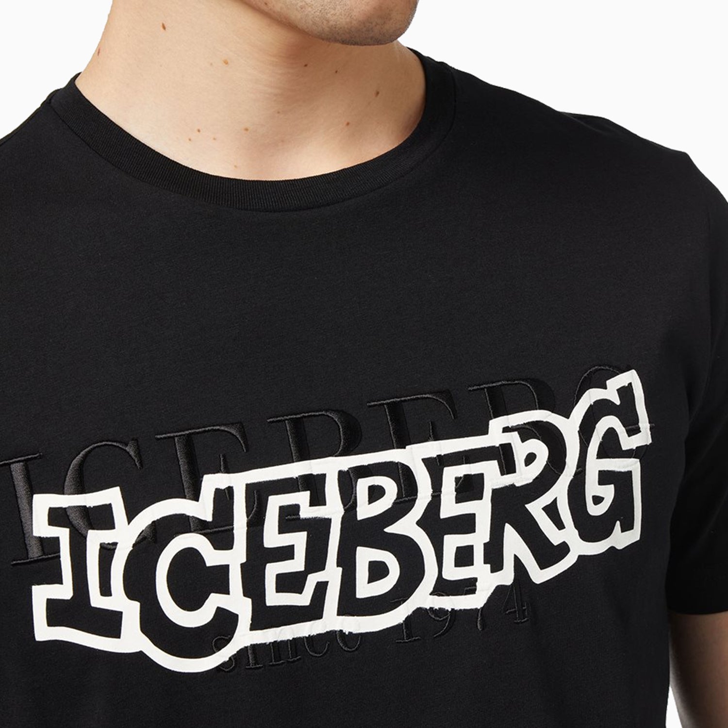 iceberg-mens-logo-crew-neck-t-shirt-f015-6301-9000