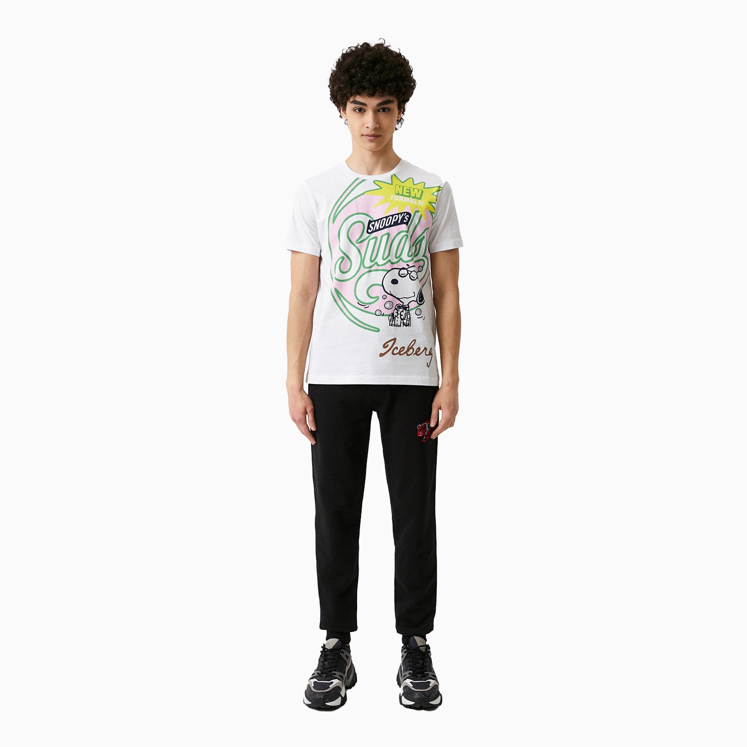 iceberg-mens-x-peanuts-snoopy-suds-t-shirt-f025-6301-1101