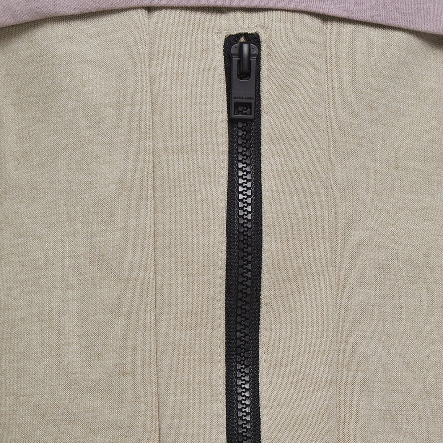 jack-jones-mens-logo-slim-fit-outfit-12204926-dune