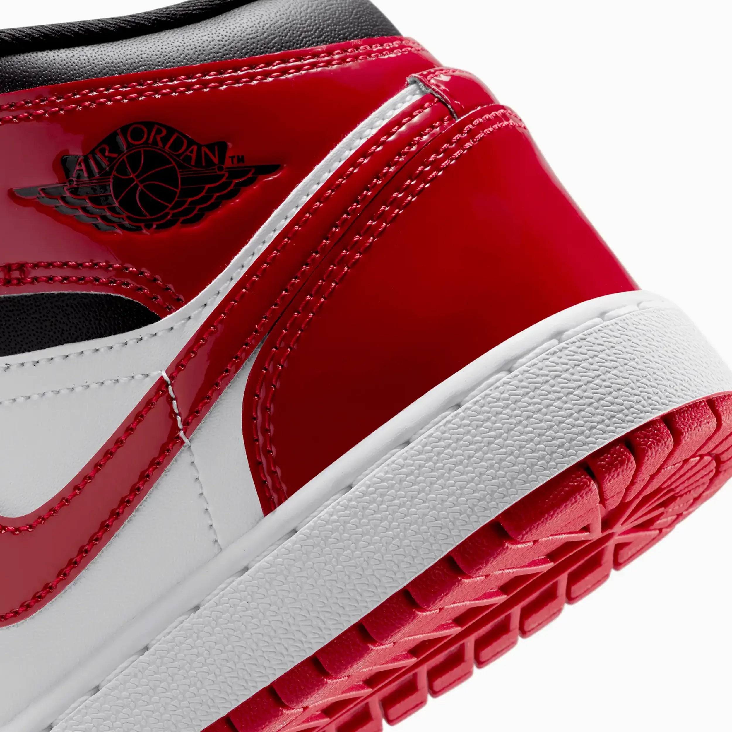 Kid's Air Jordan 1 Mid SE "Patent Bred Toe" Grade School