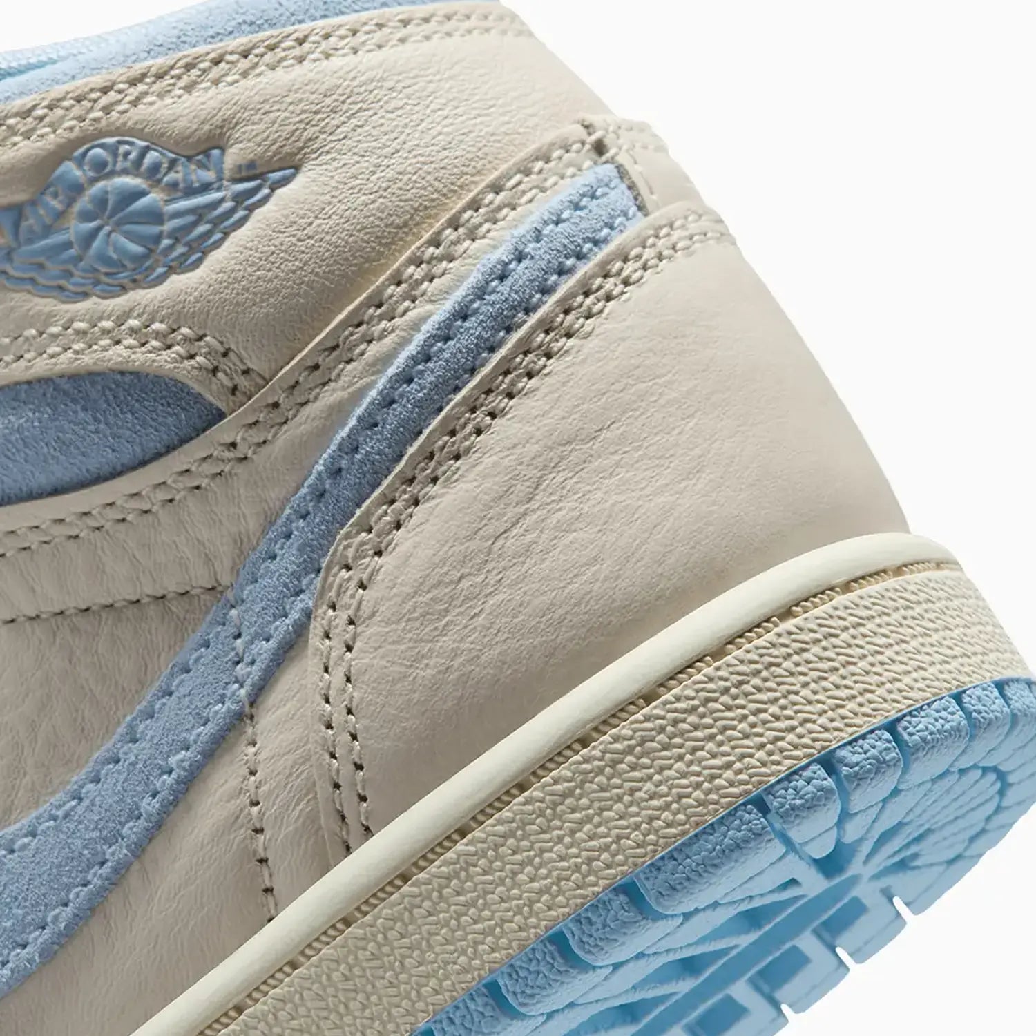 Kid's Jordan 1 Retro OG "Pale Ivory Psychic Blue" Pre School